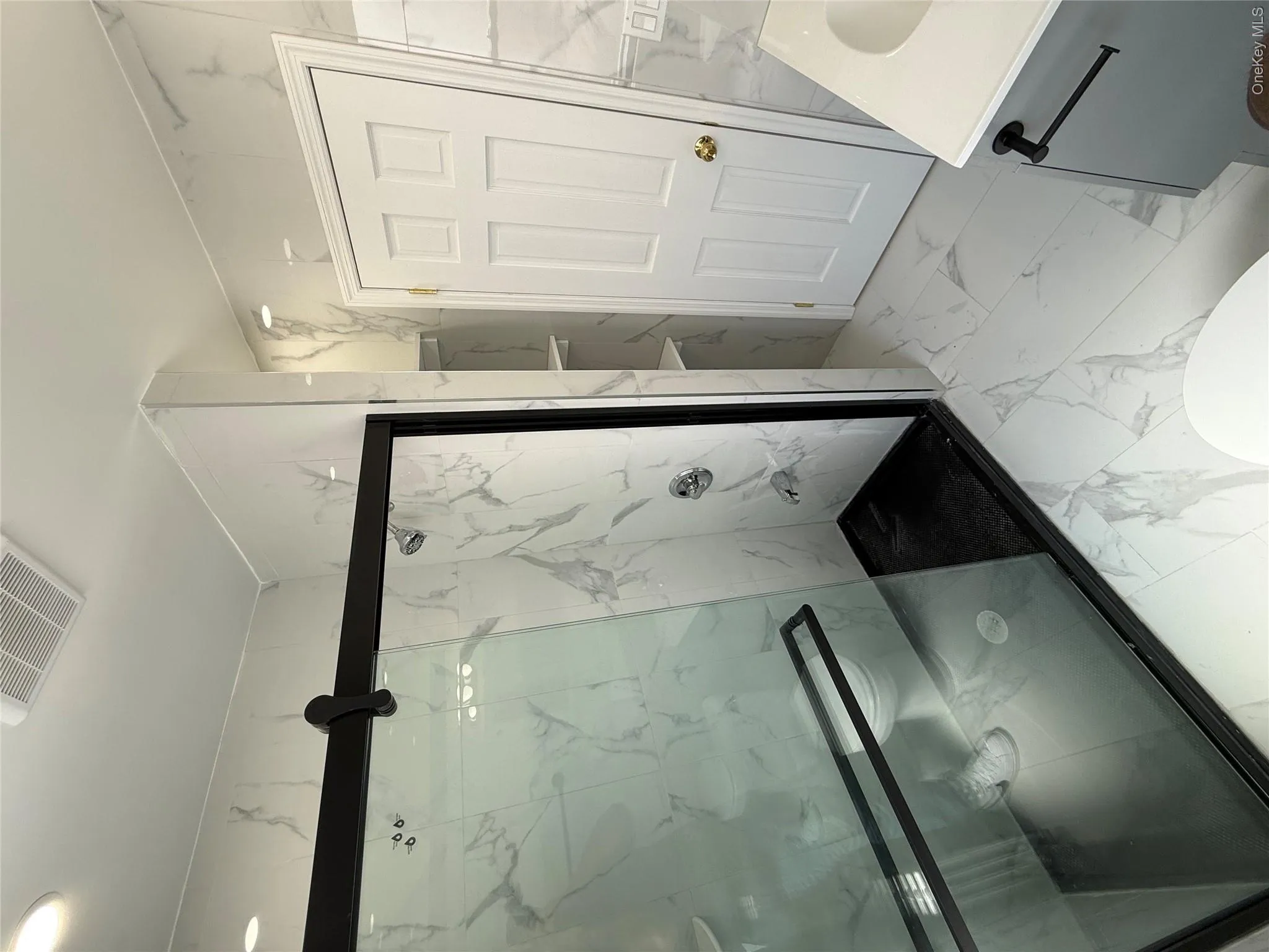 597 4th Street, New York, NY, 2 Bedrooms Bedrooms, 7 Rooms Rooms,1 BathroomBathrooms,Residential Lease,For Rent,4th,0,1005796 597 4th Street, New York, NY, 2 Bedrooms Bedrooms, 7 Rooms Rooms,1 BathroomBathrooms,Residential Lease,For Rent,4th,0,1005796