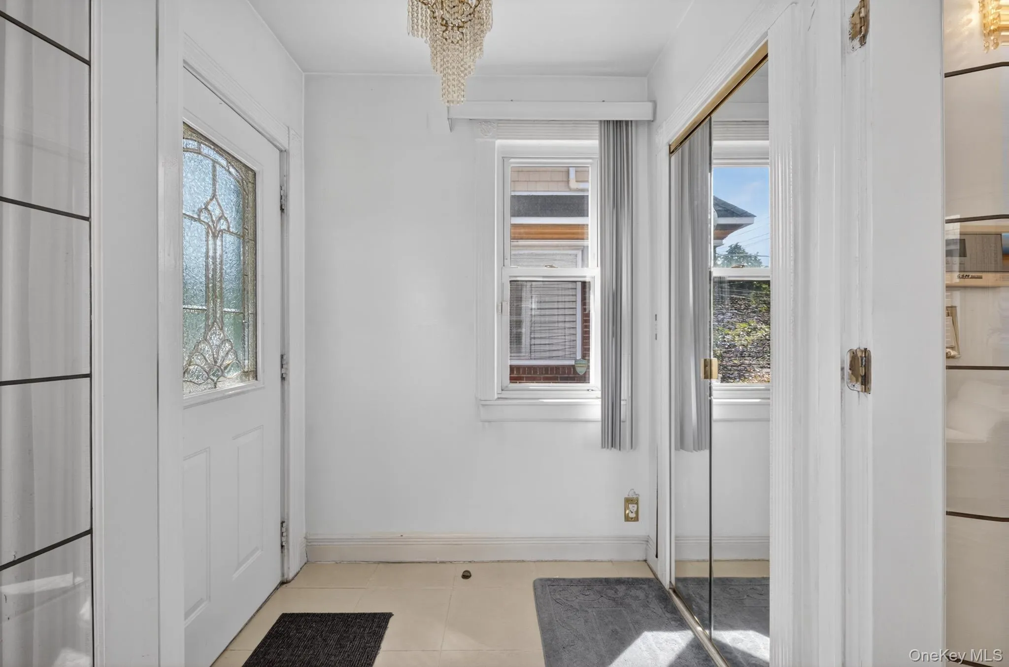 90-06 210th Place, New York, NY, 4 Bedrooms Bedrooms, 8 Rooms Rooms,2 BathroomsBathrooms,Residential,For Rent,210th,0,1005797 90-06 210th Place, New York, NY, 4 Bedrooms Bedrooms, 8 Rooms Rooms,2 BathroomsBathrooms,Residential,For Rent,210th,0,1005797