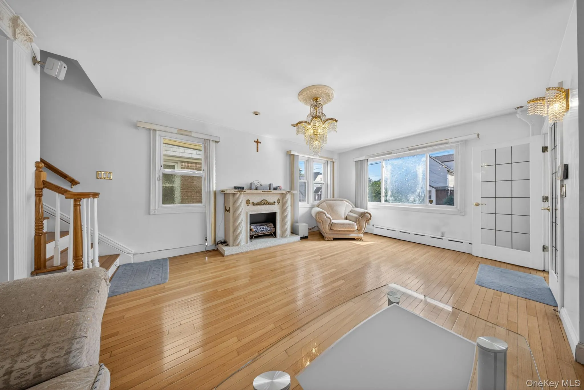 90-06 210th Place, New York, NY, 4 Bedrooms Bedrooms, 8 Rooms Rooms,2 BathroomsBathrooms,Residential,For Rent,210th,0,1005797 90-06 210th Place, New York, NY, 4 Bedrooms Bedrooms, 8 Rooms Rooms,2 BathroomsBathrooms,Residential,For Rent,210th,0,1005797