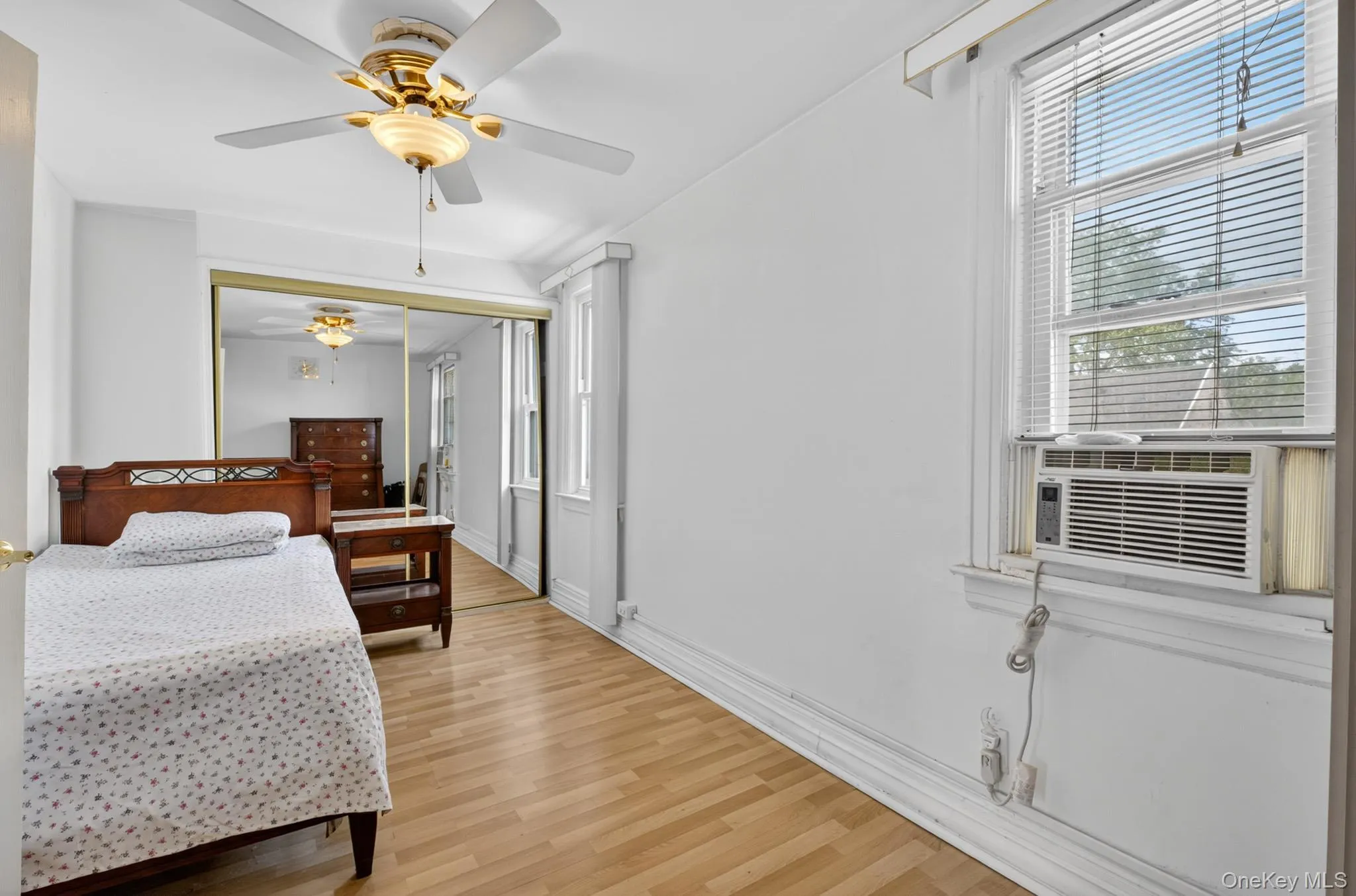 90-06 210th Place, New York, NY, 4 Bedrooms Bedrooms, 8 Rooms Rooms,2 BathroomsBathrooms,Residential,For Rent,210th,0,1005797 90-06 210th Place, New York, NY, 4 Bedrooms Bedrooms, 8 Rooms Rooms,2 BathroomsBathrooms,Residential,For Rent,210th,0,1005797