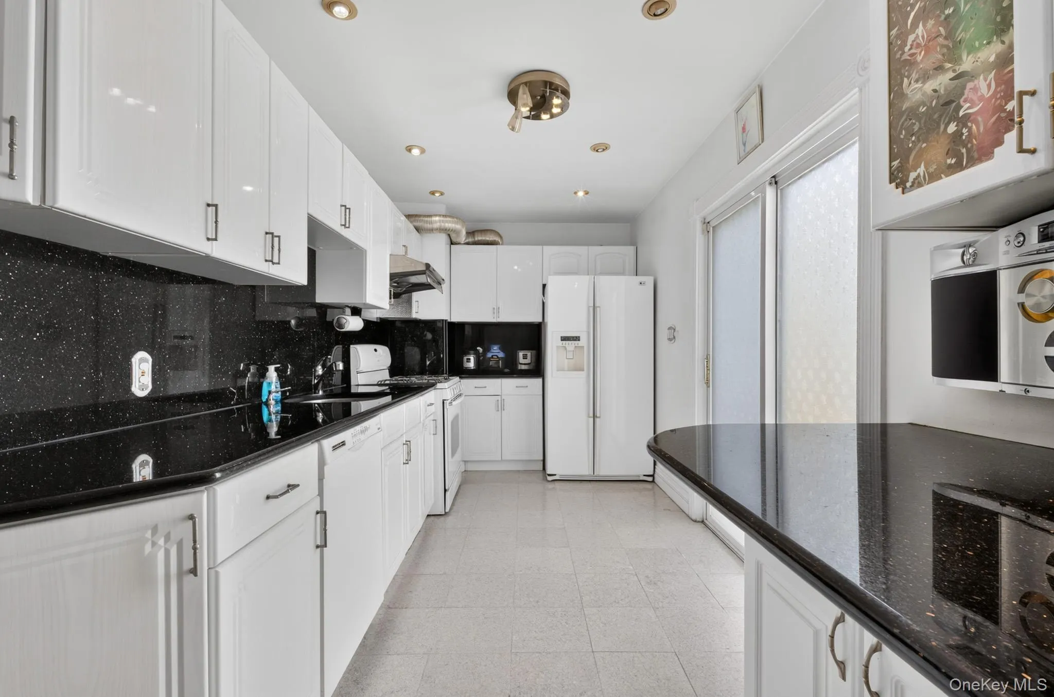 90-06 210th Place, New York, NY, 4 Bedrooms Bedrooms, 8 Rooms Rooms,2 BathroomsBathrooms,Residential,For Rent,210th,0,1005797 90-06 210th Place, New York, NY, 4 Bedrooms Bedrooms, 8 Rooms Rooms,2 BathroomsBathrooms,Residential,For Rent,210th,0,1005797