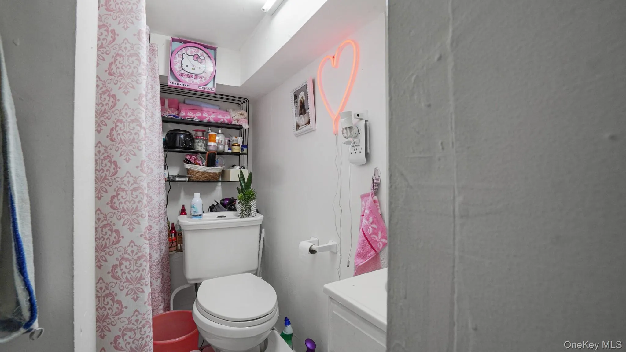 2661 Briggs Avenue, New York, NY, 5 Bedrooms Bedrooms, 9 Rooms Rooms,3 BathroomsBathrooms,Residential,For Rent,Briggs,0,1005802 2661 Briggs Avenue, New York, NY, 5 Bedrooms Bedrooms, 9 Rooms Rooms,3 BathroomsBathrooms,Residential,For Rent,Briggs,0,1005802