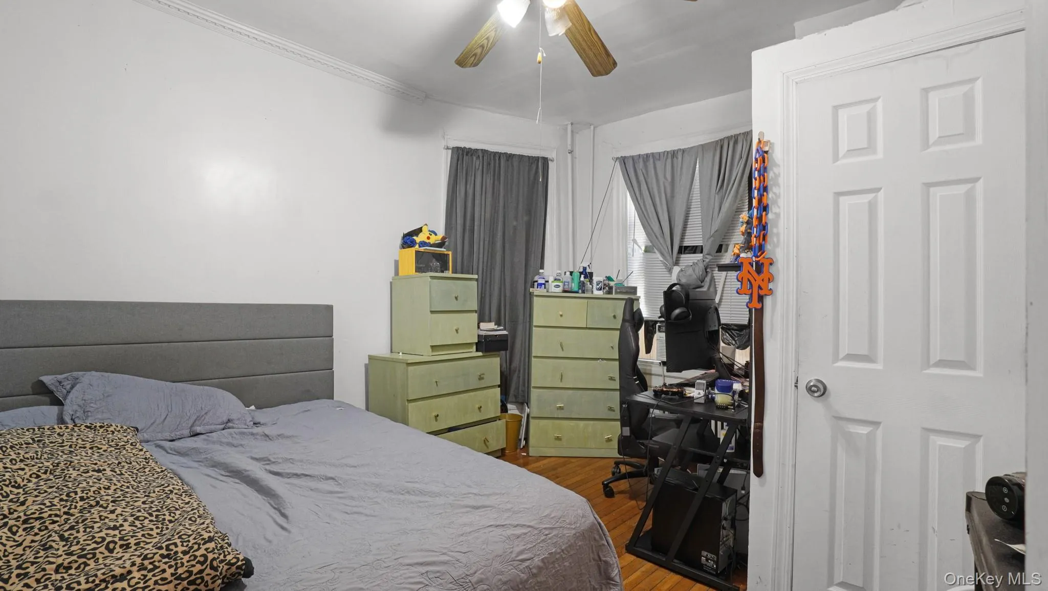 2661 Briggs Avenue, New York, NY, 5 Bedrooms Bedrooms, 9 Rooms Rooms,3 BathroomsBathrooms,Residential,For Rent,Briggs,0,1005802 2661 Briggs Avenue, New York, NY, 5 Bedrooms Bedrooms, 9 Rooms Rooms,3 BathroomsBathrooms,Residential,For Rent,Briggs,0,1005802