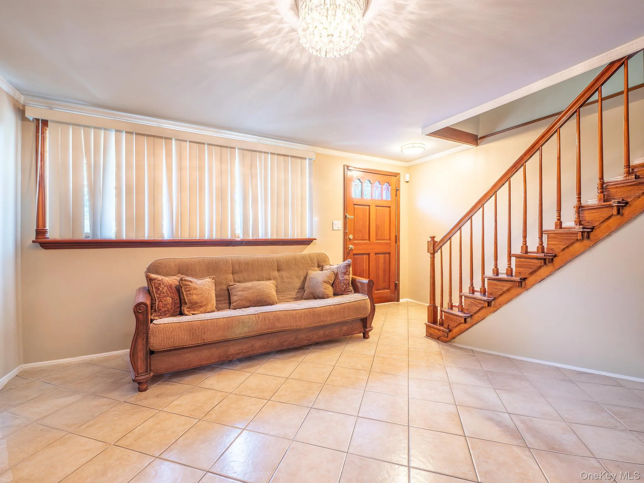 First floor. First floor.