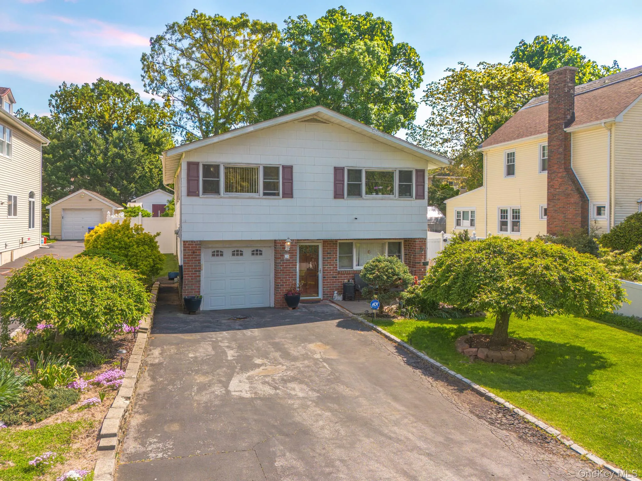 31 Stevenson Avenue, Greenburgh, NY, 3 Bedrooms Bedrooms, 8 Rooms Rooms,2 BathroomsBathrooms,Residential,For Rent,Stevenson,0,1005805 31 Stevenson Avenue, Greenburgh, NY, 3 Bedrooms Bedrooms, 8 Rooms Rooms,2 BathroomsBathrooms,Residential,For Rent,Stevenson,0,1005805