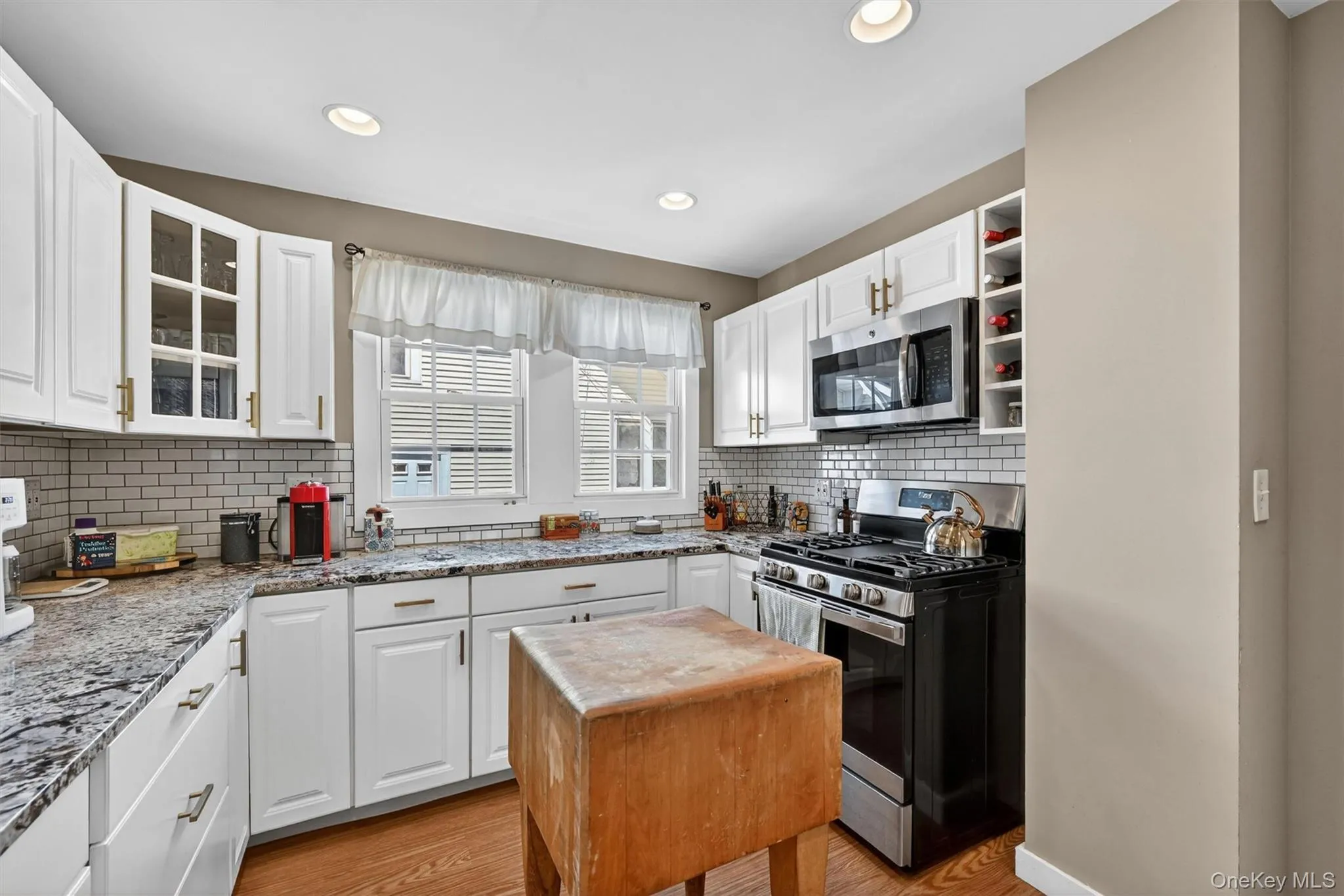 6 Kellogg Avenue, Port Jervis, NY, 4 Bedrooms Bedrooms, 8 Rooms Rooms,1 BathroomBathrooms,Residential,For Rent,Kellogg,0,1005809 6 Kellogg Avenue, Port Jervis, NY, 4 Bedrooms Bedrooms, 8 Rooms Rooms,1 BathroomBathrooms,Residential,For Rent,Kellogg,0,1005809