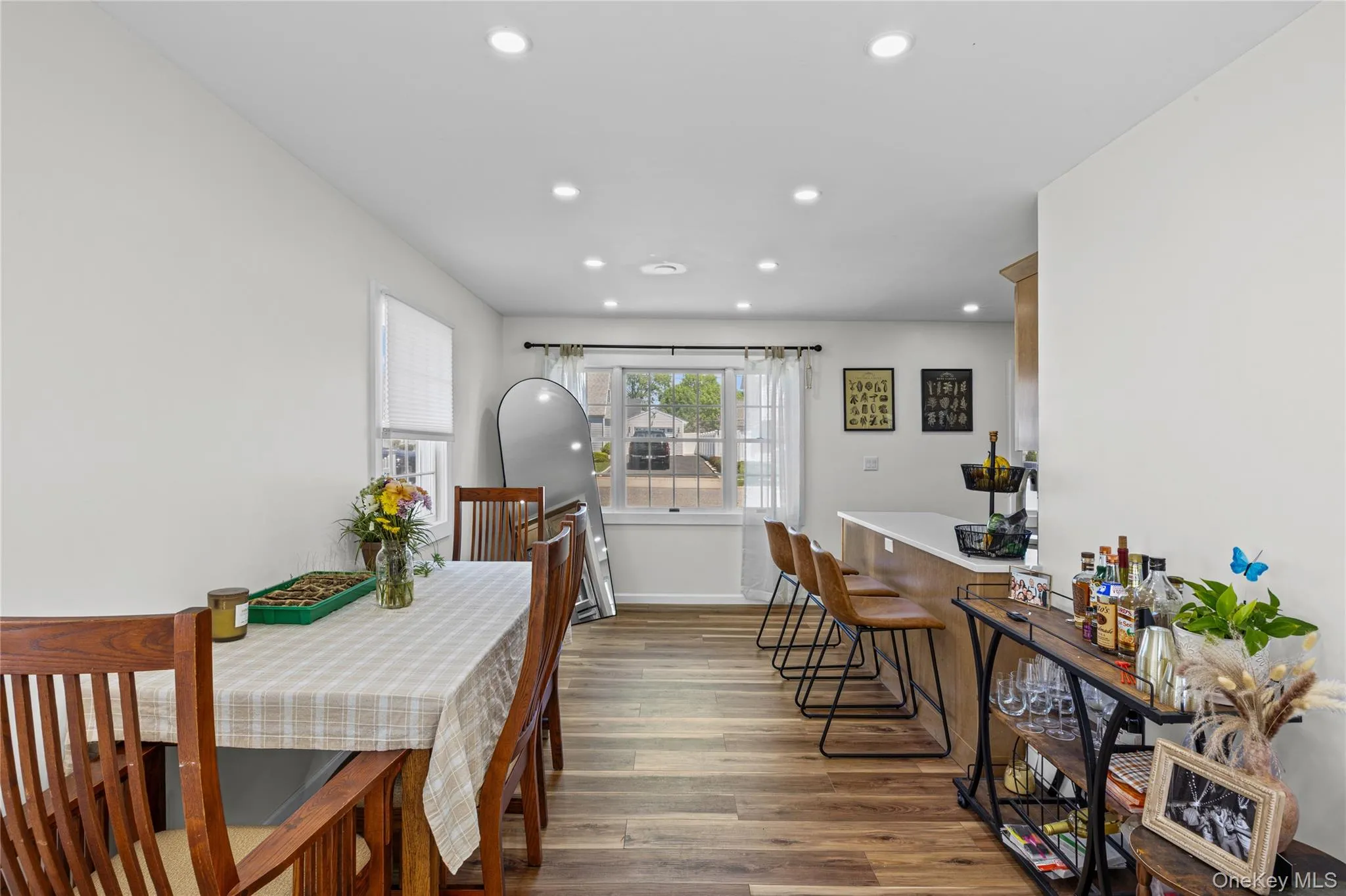 68 Crescent Lane, Hempstead, NY, 3 Bedrooms Bedrooms, 6 Rooms Rooms,2 BathroomsBathrooms,Residential Lease,For Rent,Crescent,0,1005813 68 Crescent Lane, Hempstead, NY, 3 Bedrooms Bedrooms, 6 Rooms Rooms,2 BathroomsBathrooms,Residential Lease,For Rent,Crescent,0,1005813