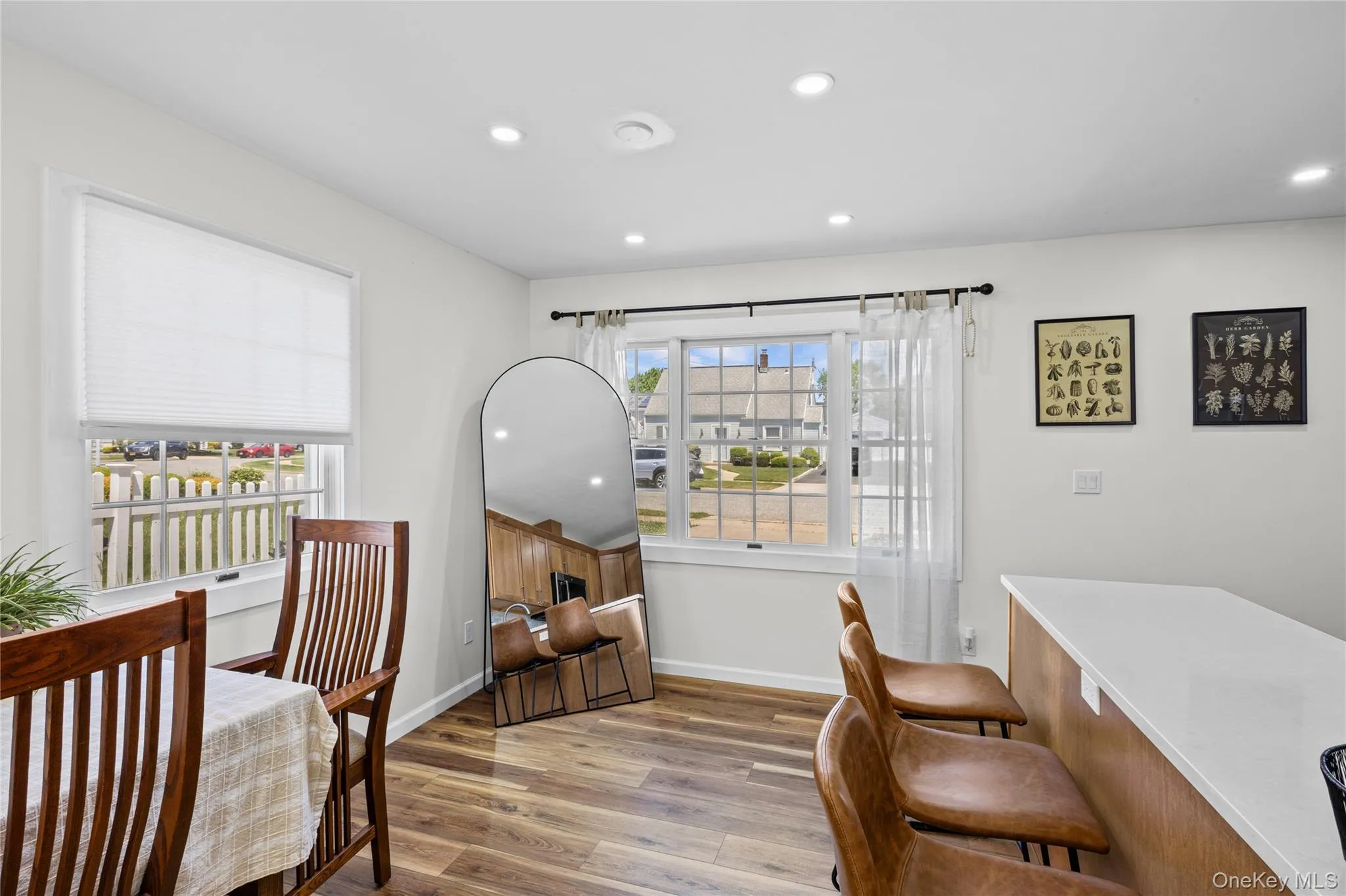 68 Crescent Lane, Hempstead, NY, 3 Bedrooms Bedrooms, 6 Rooms Rooms,2 BathroomsBathrooms,Residential Lease,For Rent,Crescent,0,1005813 68 Crescent Lane, Hempstead, NY, 3 Bedrooms Bedrooms, 6 Rooms Rooms,2 BathroomsBathrooms,Residential Lease,For Rent,Crescent,0,1005813