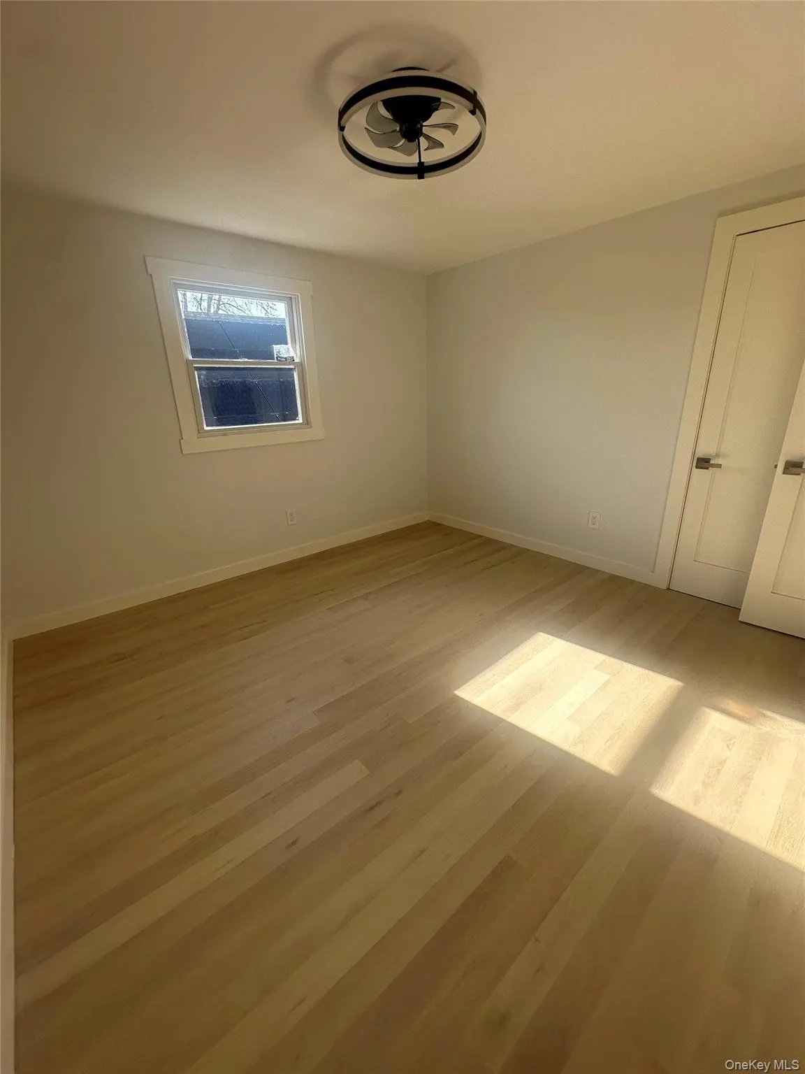 557 Hudson Street, Long Beach, NY, 2 Bedrooms Bedrooms, 5 Rooms Rooms,1 BathroomBathrooms,Residential Lease,For Rent,Hudson,0,1005817 557 Hudson Street, Long Beach, NY, 2 Bedrooms Bedrooms, 5 Rooms Rooms,1 BathroomBathrooms,Residential Lease,For Rent,Hudson,0,1005817