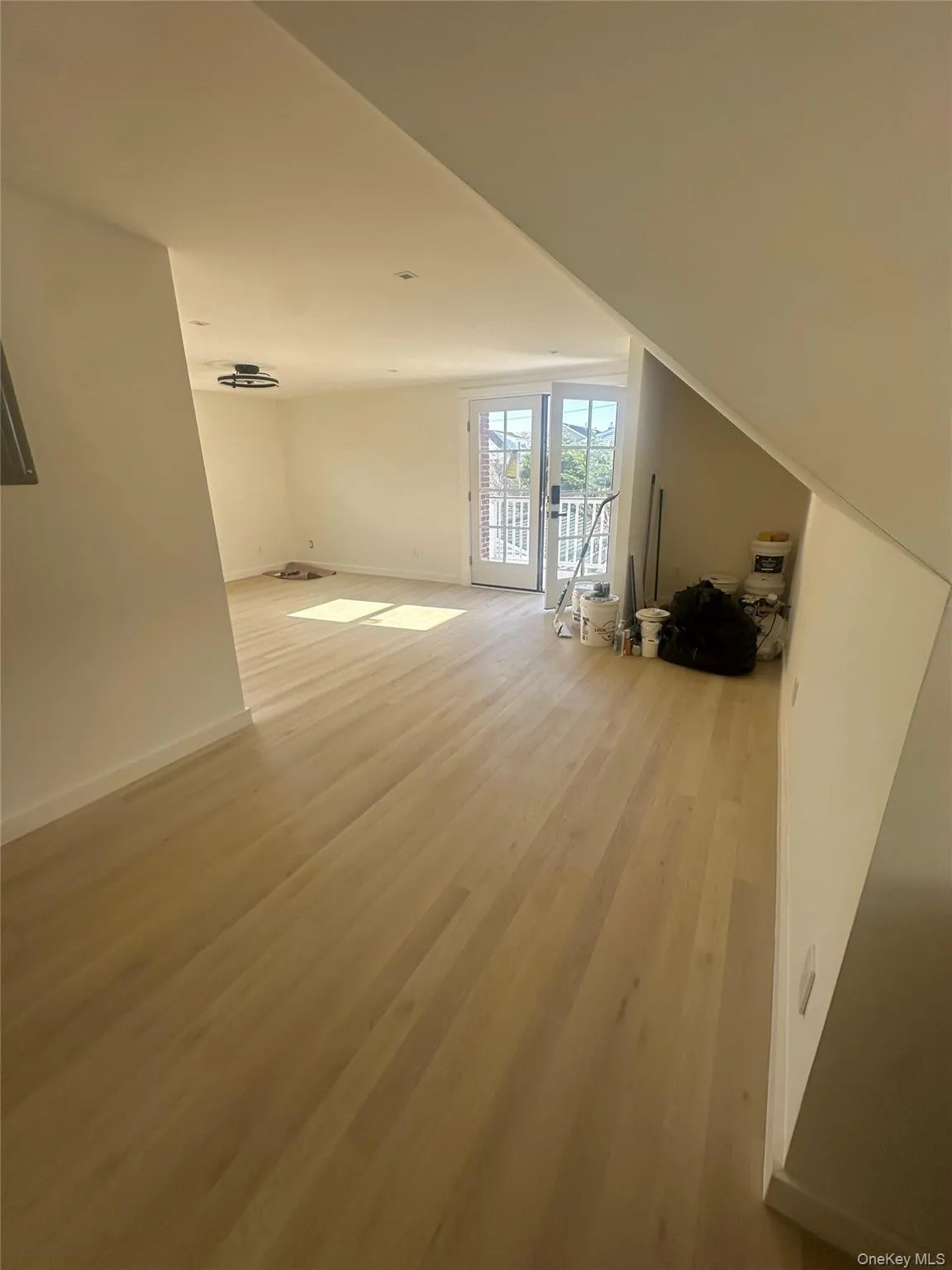 557 Hudson Street, Long Beach, NY, 2 Bedrooms Bedrooms, 5 Rooms Rooms,1 BathroomBathrooms,Residential Lease,For Rent,Hudson,0,1005817 557 Hudson Street, Long Beach, NY, 2 Bedrooms Bedrooms, 5 Rooms Rooms,1 BathroomBathrooms,Residential Lease,For Rent,Hudson,0,1005817