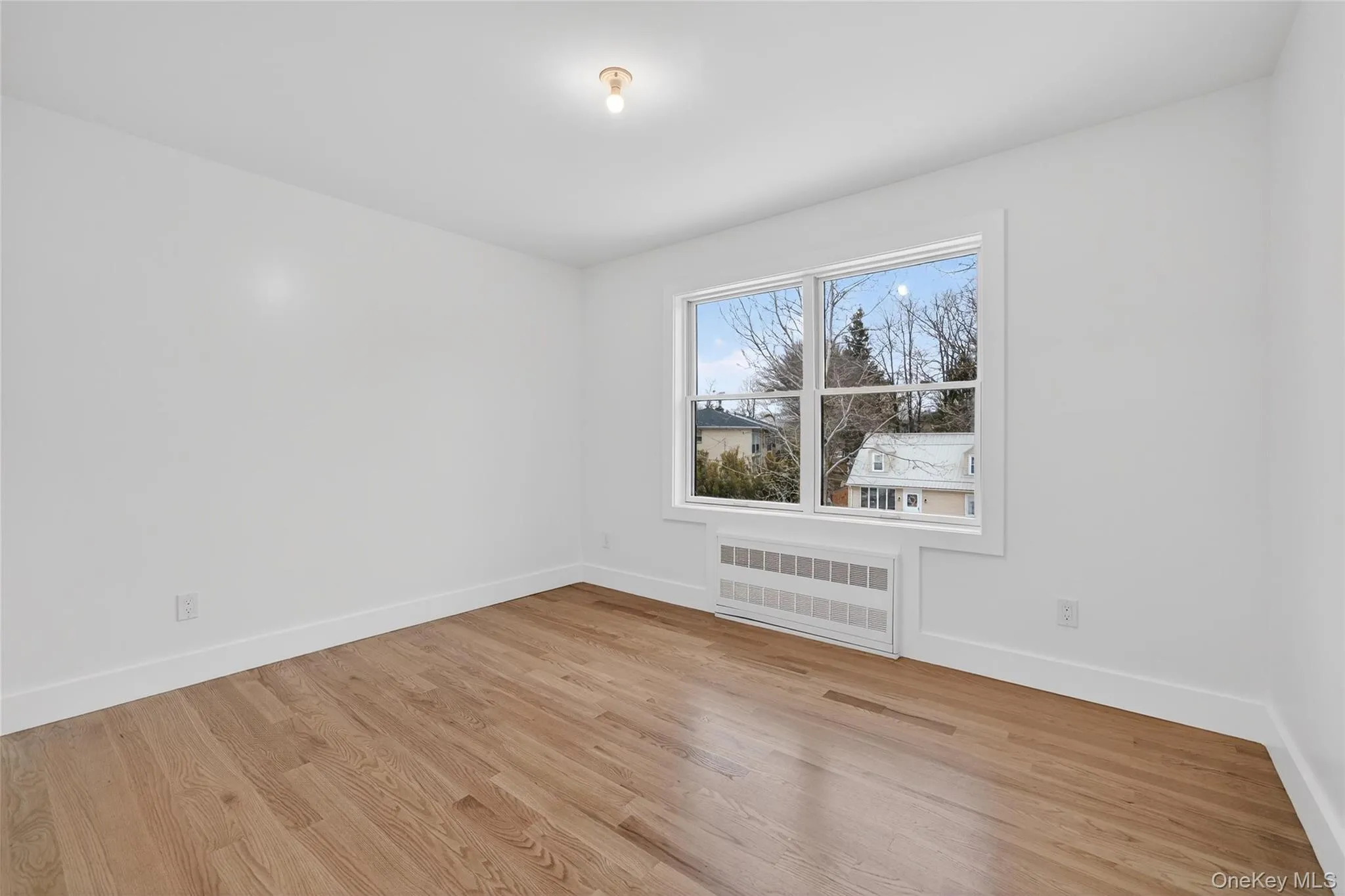 67 Lawrence Avenue, Thompson, NY, 6 Bedrooms Bedrooms, 11 Rooms Rooms,3 BathroomsBathrooms,Residential,For Rent,Lawrence,0,1005820 67 Lawrence Avenue, Thompson, NY, 6 Bedrooms Bedrooms, 11 Rooms Rooms,3 BathroomsBathrooms,Residential,For Rent,Lawrence,0,1005820