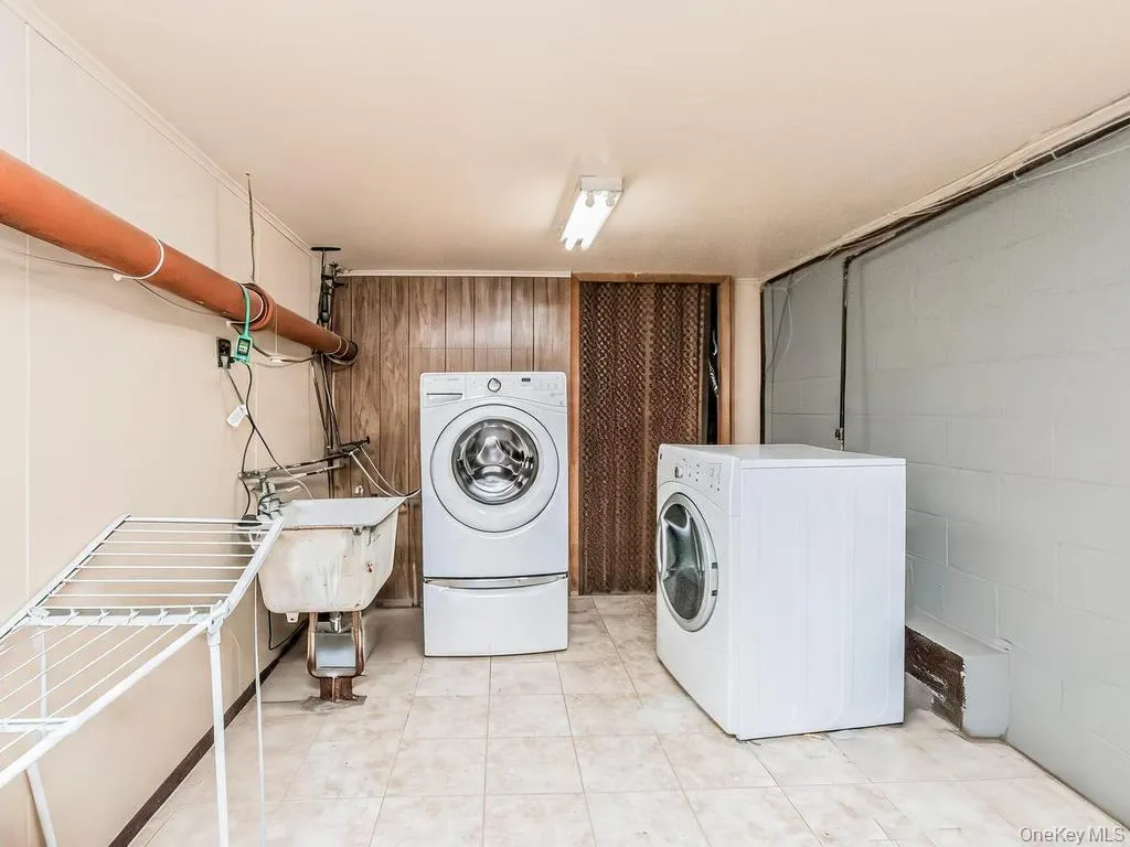 laundry area laundry area