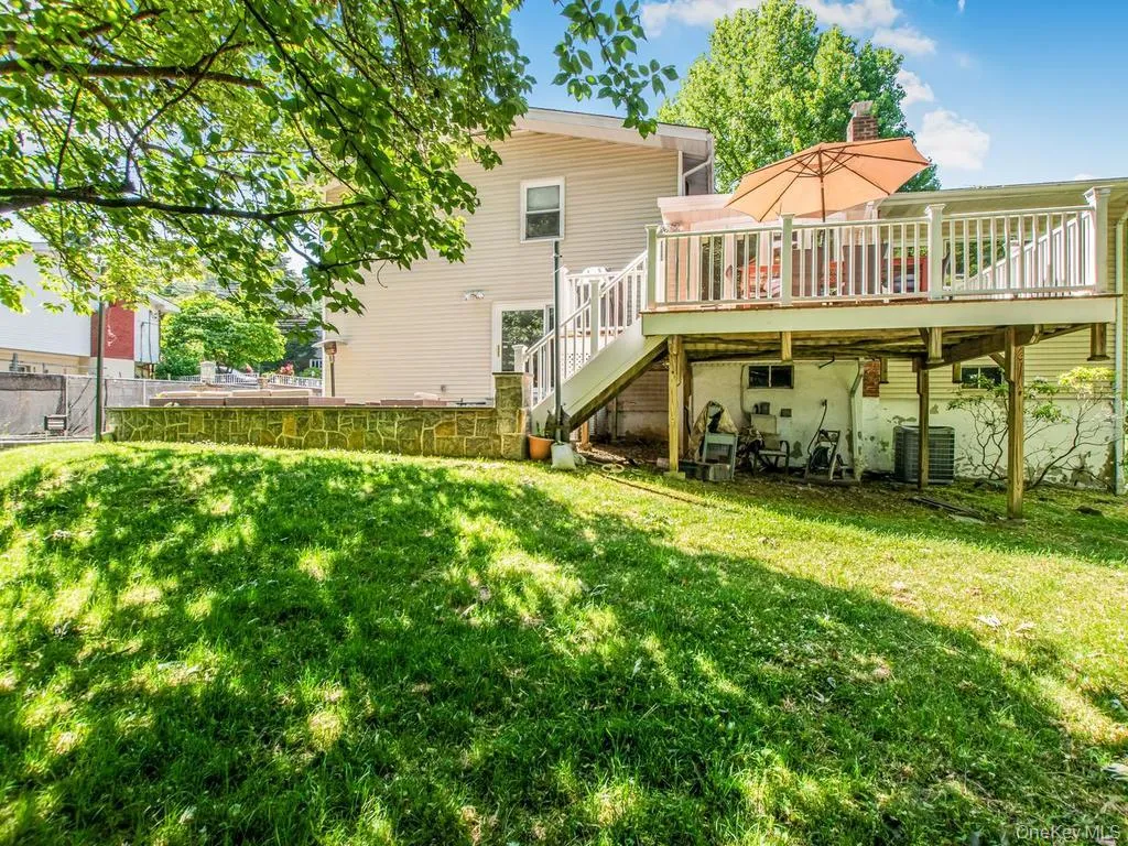 36 Balmoral Crescent, White Plains, NY, 4 Bedrooms Bedrooms, 7 Rooms Rooms,2 BathroomsBathrooms,Residential,For Rent,Balmoral,0,1005823 36 Balmoral Crescent, White Plains, NY, 4 Bedrooms Bedrooms, 7 Rooms Rooms,2 BathroomsBathrooms,Residential,For Rent,Balmoral,0,1005823