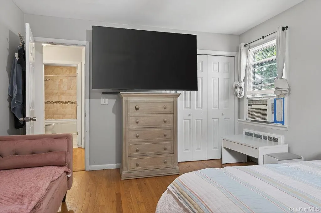 33 Mortimer Avenue, Greenburgh, NY, 4 Bedrooms Bedrooms, 10 Rooms Rooms,2 BathroomsBathrooms,Residential,For Rent,Mortimer,0,1005826 33 Mortimer Avenue, Greenburgh, NY, 4 Bedrooms Bedrooms, 10 Rooms Rooms,2 BathroomsBathrooms,Residential,For Rent,Mortimer,0,1005826