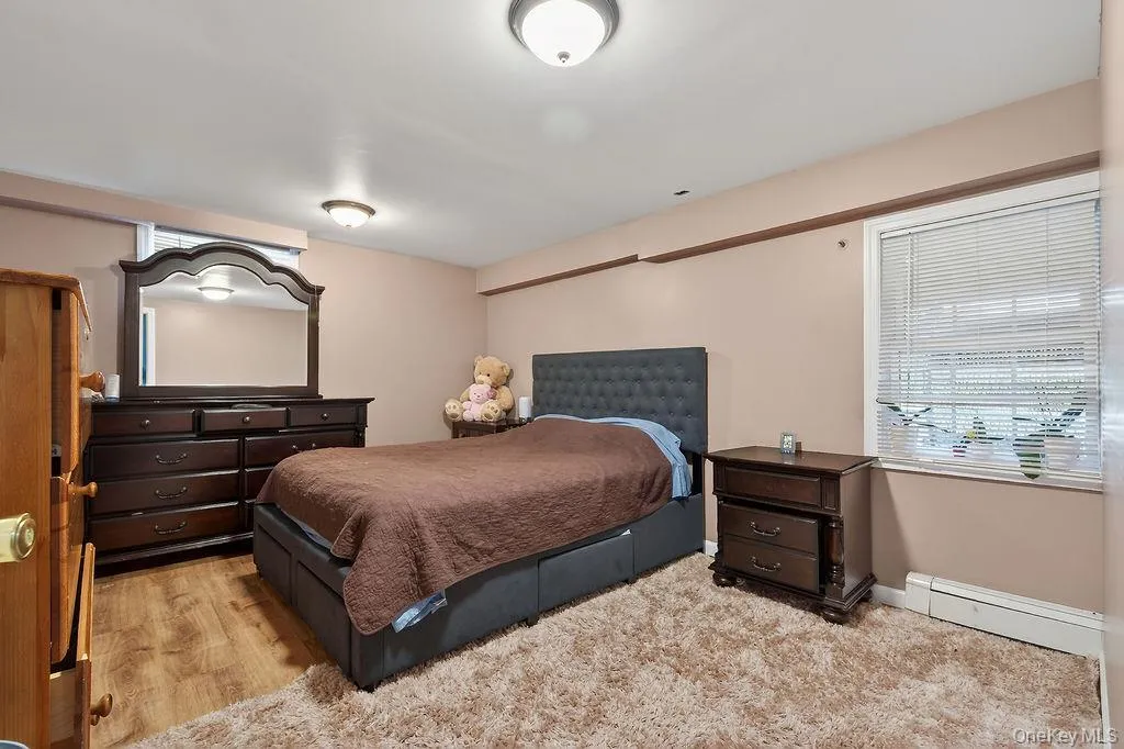 33 Mortimer Avenue, Greenburgh, NY, 4 Bedrooms Bedrooms, 10 Rooms Rooms,2 BathroomsBathrooms,Residential,For Rent,Mortimer,0,1005826 33 Mortimer Avenue, Greenburgh, NY, 4 Bedrooms Bedrooms, 10 Rooms Rooms,2 BathroomsBathrooms,Residential,For Rent,Mortimer,0,1005826