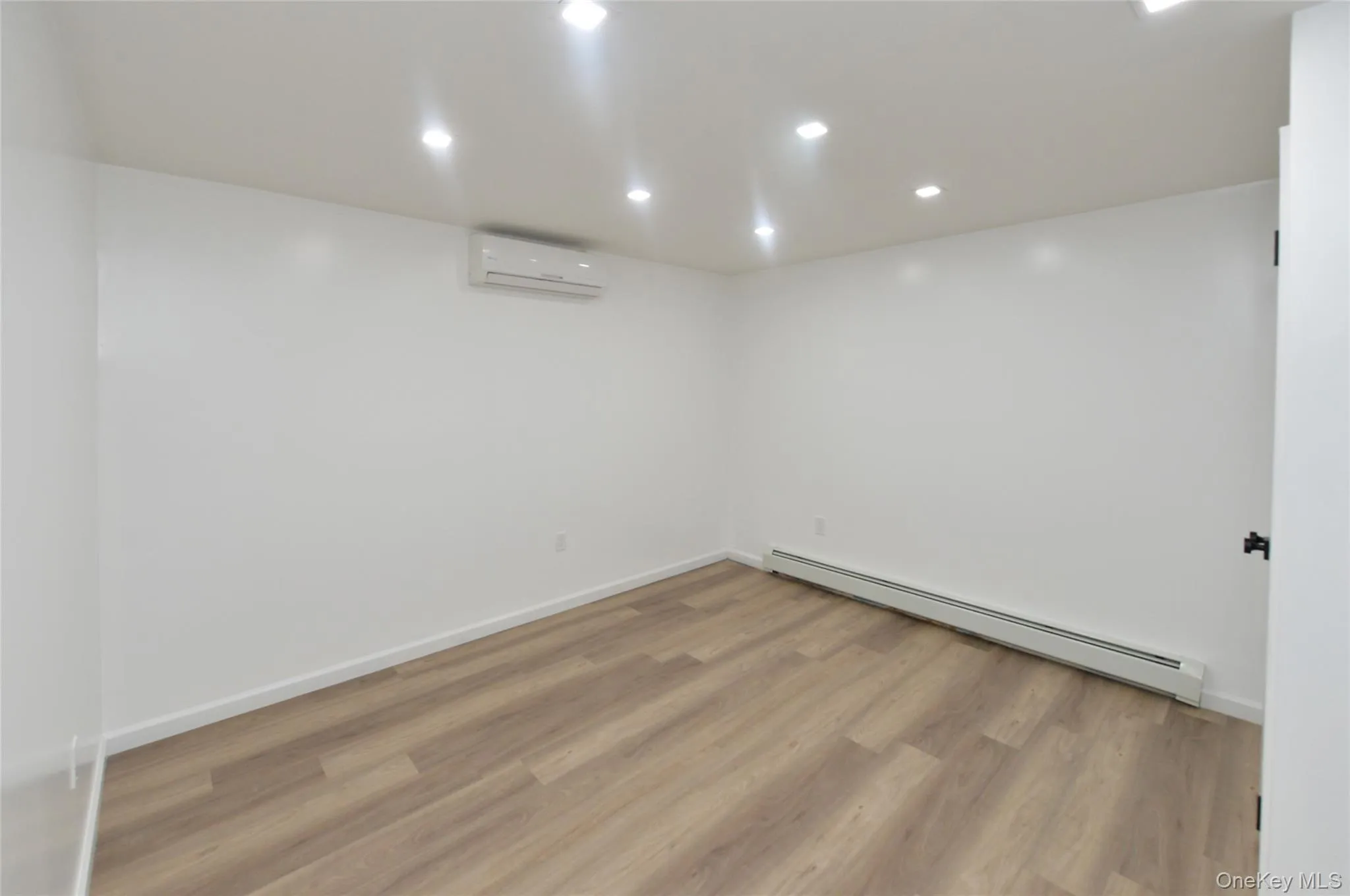 6 Post Lane, Ramapo, NY, 5 Bedrooms Bedrooms, 12 Rooms Rooms,2 BathroomsBathrooms,Residential,For Rent,Post,0,1005828 6 Post Lane, Ramapo, NY, 5 Bedrooms Bedrooms, 12 Rooms Rooms,2 BathroomsBathrooms,Residential,For Rent,Post,0,1005828