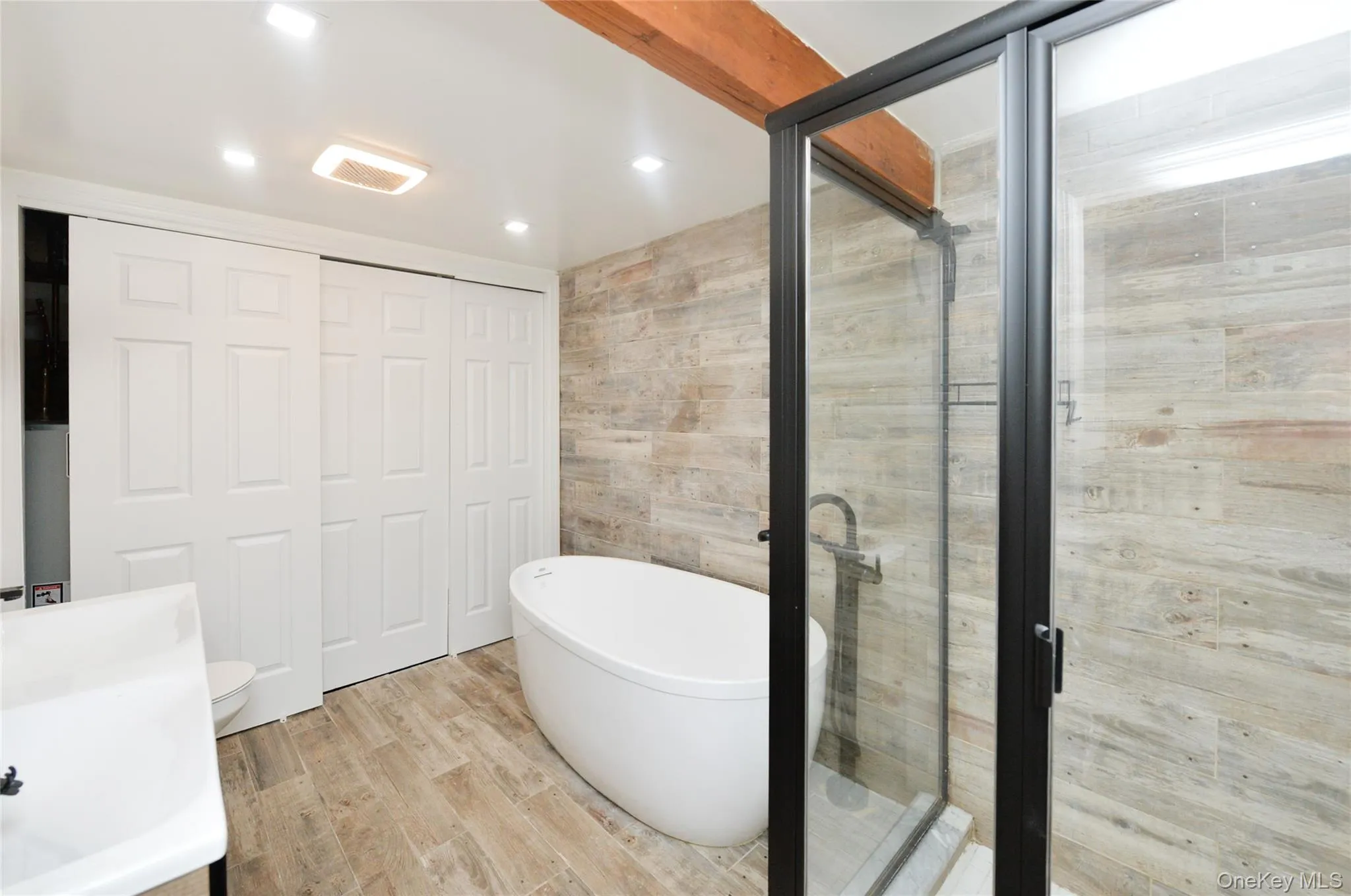 6 Post Lane, Ramapo, NY, 5 Bedrooms Bedrooms, 12 Rooms Rooms,2 BathroomsBathrooms,Residential,For Rent,Post,0,1005828 6 Post Lane, Ramapo, NY, 5 Bedrooms Bedrooms, 12 Rooms Rooms,2 BathroomsBathrooms,Residential,For Rent,Post,0,1005828