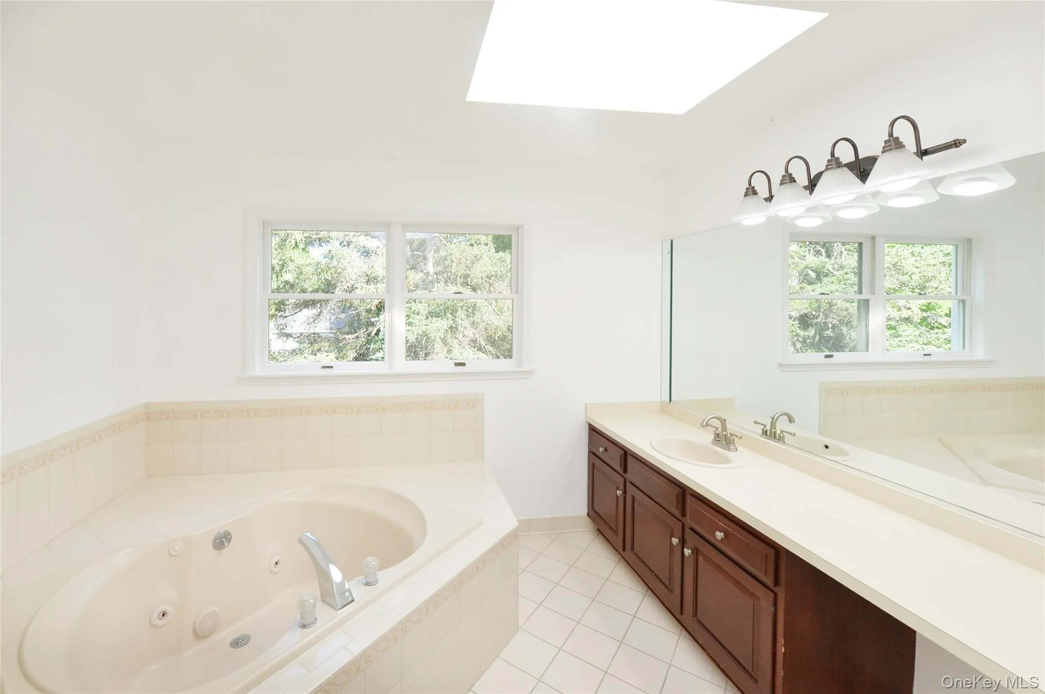 6 Post Lane, Ramapo, NY, 5 Bedrooms Bedrooms, 12 Rooms Rooms,2 BathroomsBathrooms,Residential,For Rent,Post,0,1005828 6 Post Lane, Ramapo, NY, 5 Bedrooms Bedrooms, 12 Rooms Rooms,2 BathroomsBathrooms,Residential,For Rent,Post,0,1005828