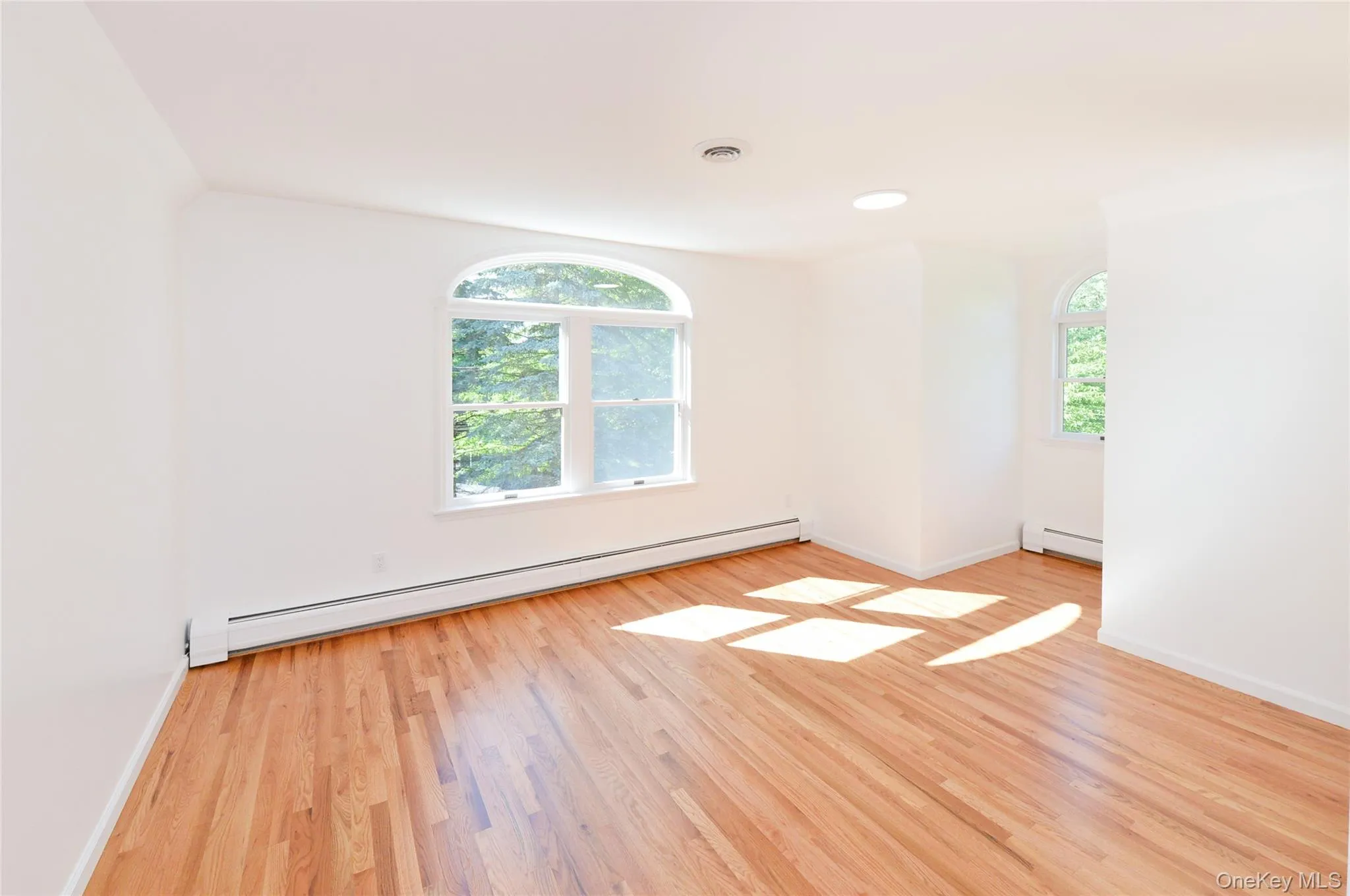 6 Post Lane, Ramapo, NY, 5 Bedrooms Bedrooms, 12 Rooms Rooms,2 BathroomsBathrooms,Residential,For Rent,Post,0,1005828 6 Post Lane, Ramapo, NY, 5 Bedrooms Bedrooms, 12 Rooms Rooms,2 BathroomsBathrooms,Residential,For Rent,Post,0,1005828