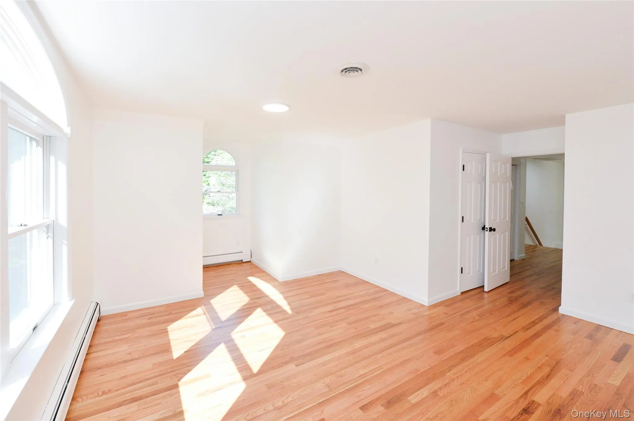 6 Post Lane, Ramapo, NY, 5 Bedrooms Bedrooms, 12 Rooms Rooms,2 BathroomsBathrooms,Residential,For Rent,Post,0,1005828 6 Post Lane, Ramapo, NY, 5 Bedrooms Bedrooms, 12 Rooms Rooms,2 BathroomsBathrooms,Residential,For Rent,Post,0,1005828
