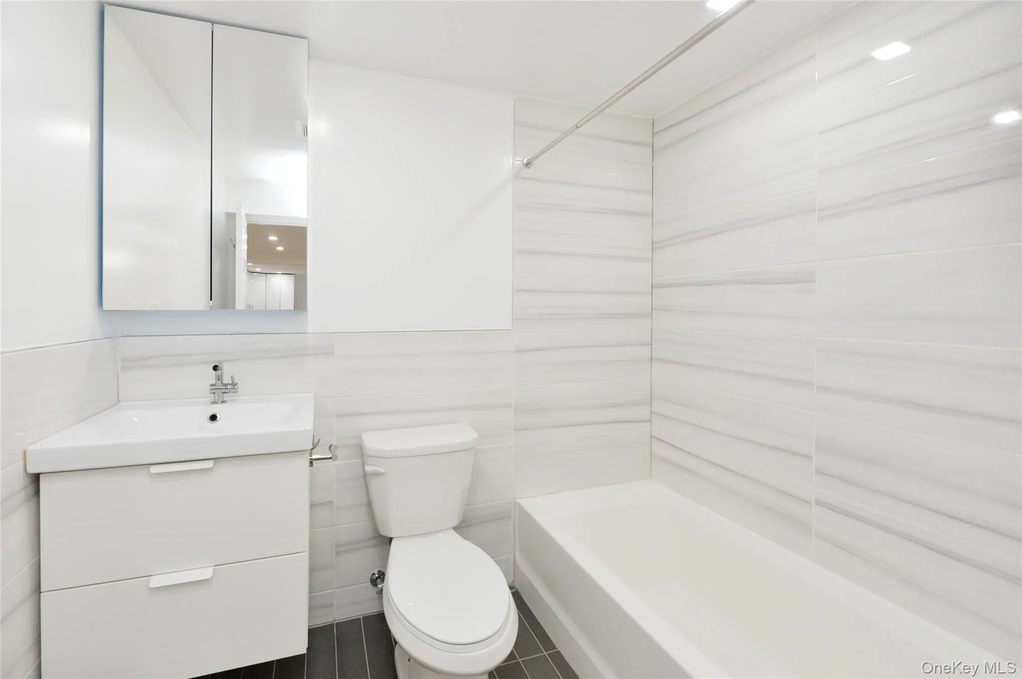 6 Post Lane, Ramapo, NY, 5 Bedrooms Bedrooms, 12 Rooms Rooms,2 BathroomsBathrooms,Residential,For Rent,Post,0,1005828 6 Post Lane, Ramapo, NY, 5 Bedrooms Bedrooms, 12 Rooms Rooms,2 BathroomsBathrooms,Residential,For Rent,Post,0,1005828