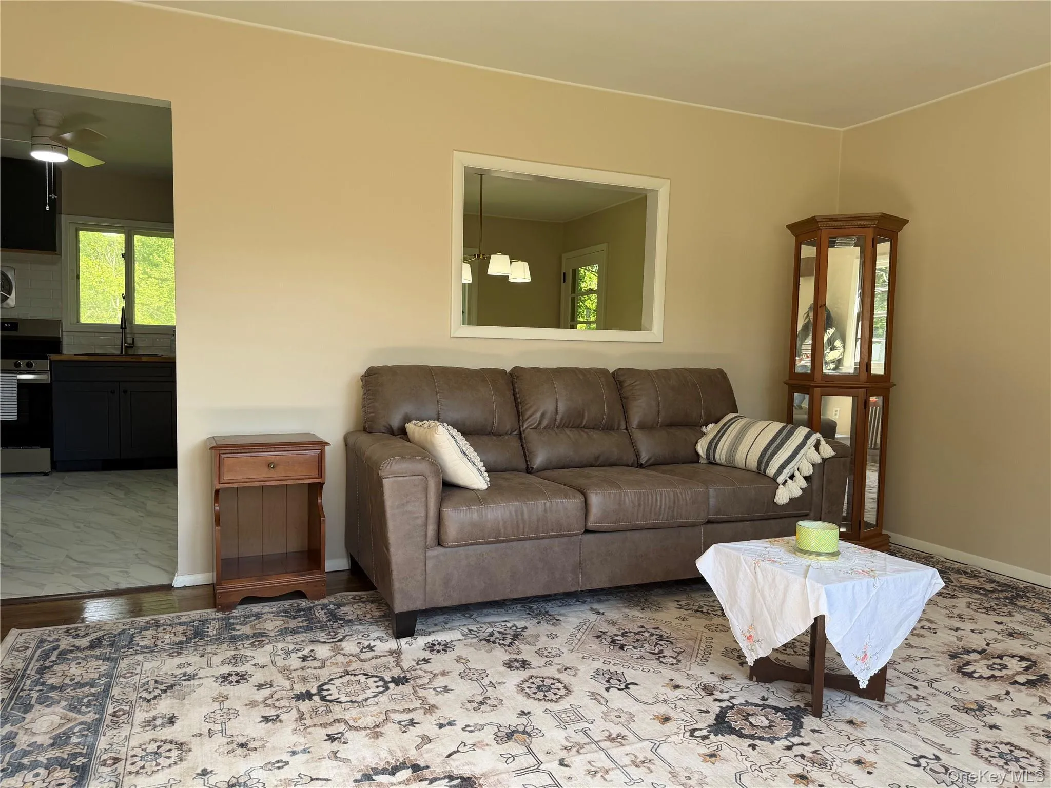 25 Gilbert Drive, Hyde Park, NY, 3 Bedrooms Bedrooms, 6 Rooms Rooms,1 BathroomBathrooms,Residential,For Rent,Gilbert,0,1005831 25 Gilbert Drive, Hyde Park, NY, 3 Bedrooms Bedrooms, 6 Rooms Rooms,1 BathroomBathrooms,Residential,For Rent,Gilbert,0,1005831