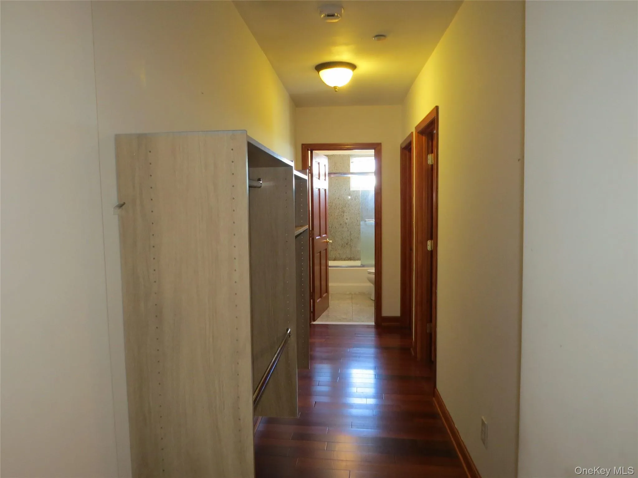 2 Main Street, Middletown, NY, 3 Bedrooms Bedrooms, 6 Rooms Rooms,1 BathroomBathrooms,Residential Lease,For Rent,Main,0,1005833 2 Main Street, Middletown, NY, 3 Bedrooms Bedrooms, 6 Rooms Rooms,1 BathroomBathrooms,Residential Lease,For Rent,Main,0,1005833