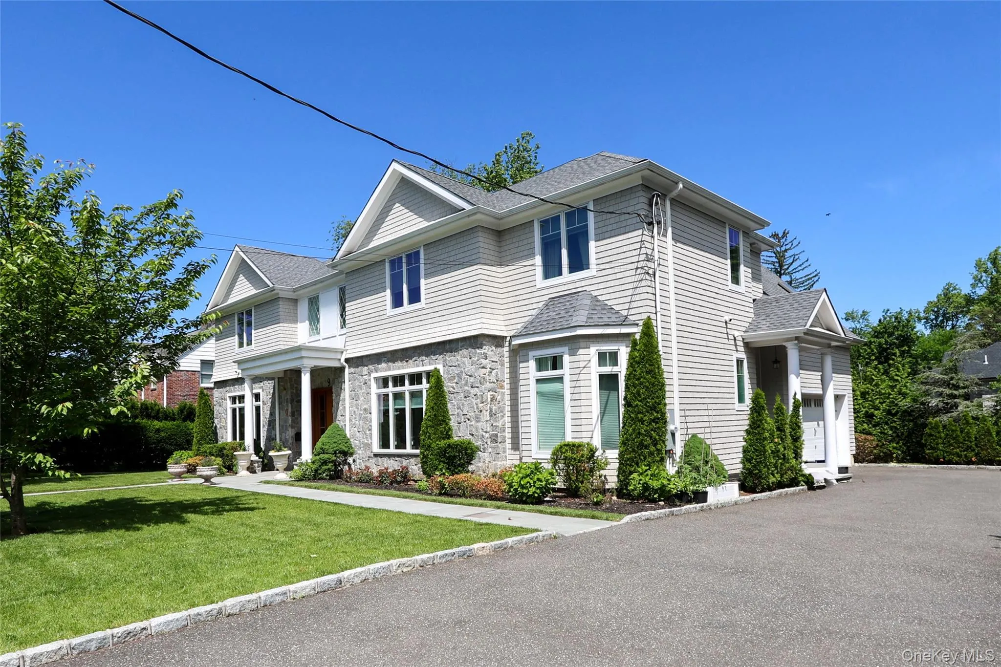 9 Tuddington Road, North Hempstead, NY, 7 Bedrooms Bedrooms, 13 Rooms Rooms,6 BathroomsBathrooms,Residential Lease,For Rent,Tuddington,0,1005834 9 Tuddington Road, North Hempstead, NY, 7 Bedrooms Bedrooms, 13 Rooms Rooms,6 BathroomsBathrooms,Residential Lease,For Rent,Tuddington,0,1005834
