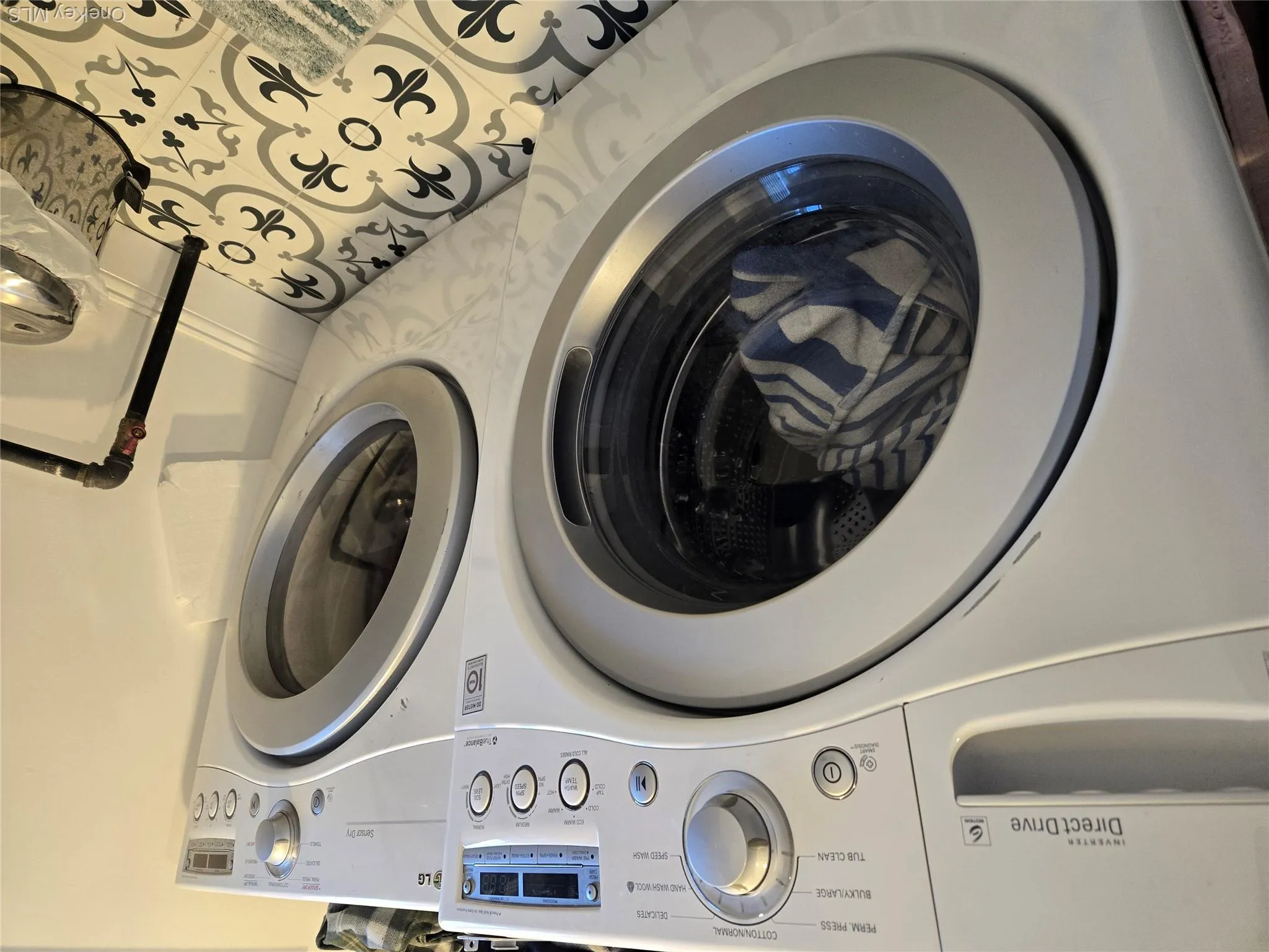 70 Harmon Street, Long Beach, NY, 3 Bedrooms Bedrooms, 5 Rooms Rooms,2 BathroomsBathrooms,Residential Lease,For Rent,Harmon,0,1005839 70 Harmon Street, Long Beach, NY, 3 Bedrooms Bedrooms, 5 Rooms Rooms,2 BathroomsBathrooms,Residential Lease,For Rent,Harmon,0,1005839