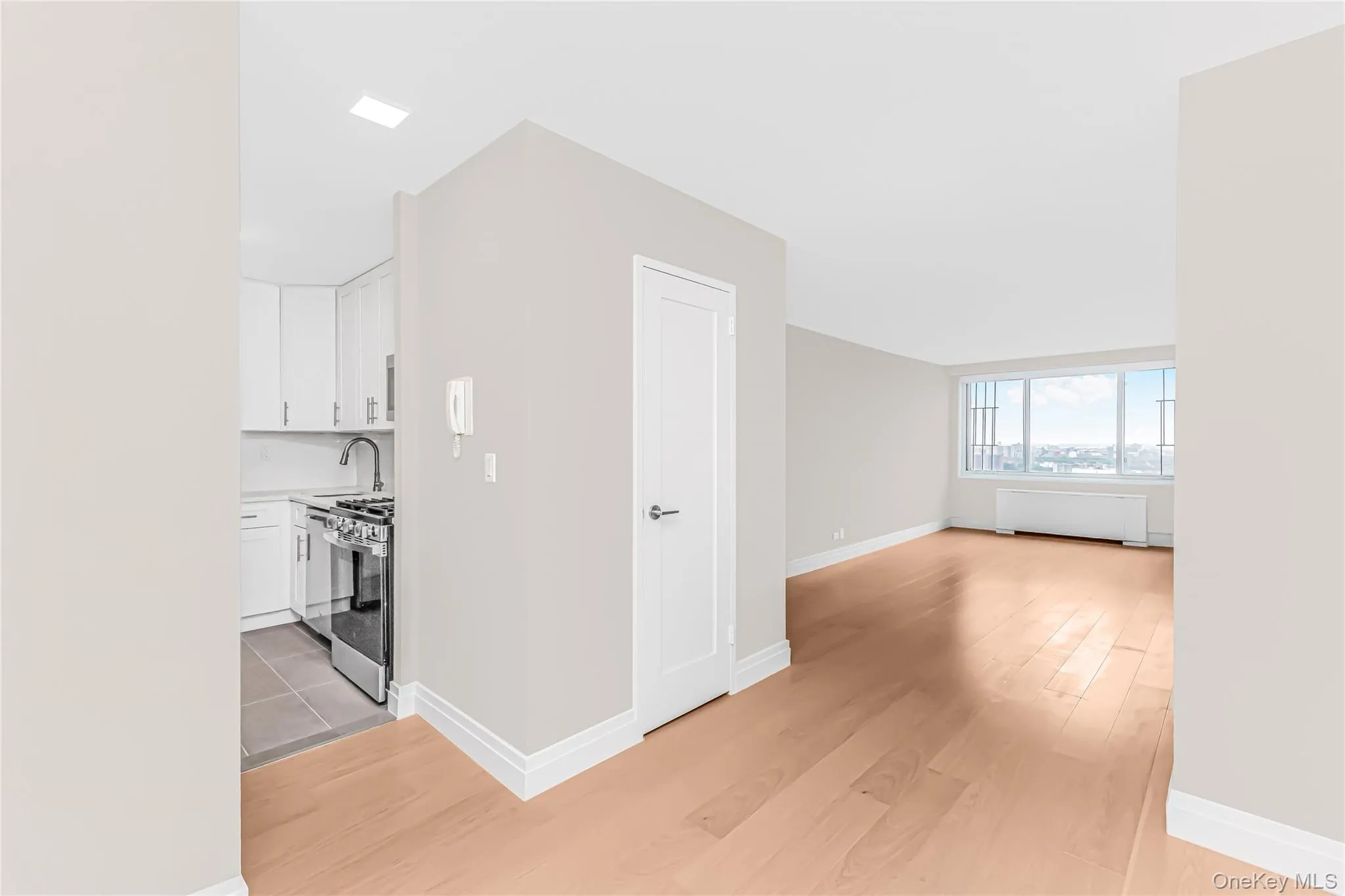 3333 Henry Hudson Parkway, New York, NY, 1 Bedroom Bedrooms, 3 Rooms Rooms,1 BathroomBathrooms,Residential,For Rent,Henry Hudson,0,1005840 3333 Henry Hudson Parkway, New York, NY, 1 Bedroom Bedrooms, 3 Rooms Rooms,1 BathroomBathrooms,Residential,For Rent,Henry Hudson,0,1005840
