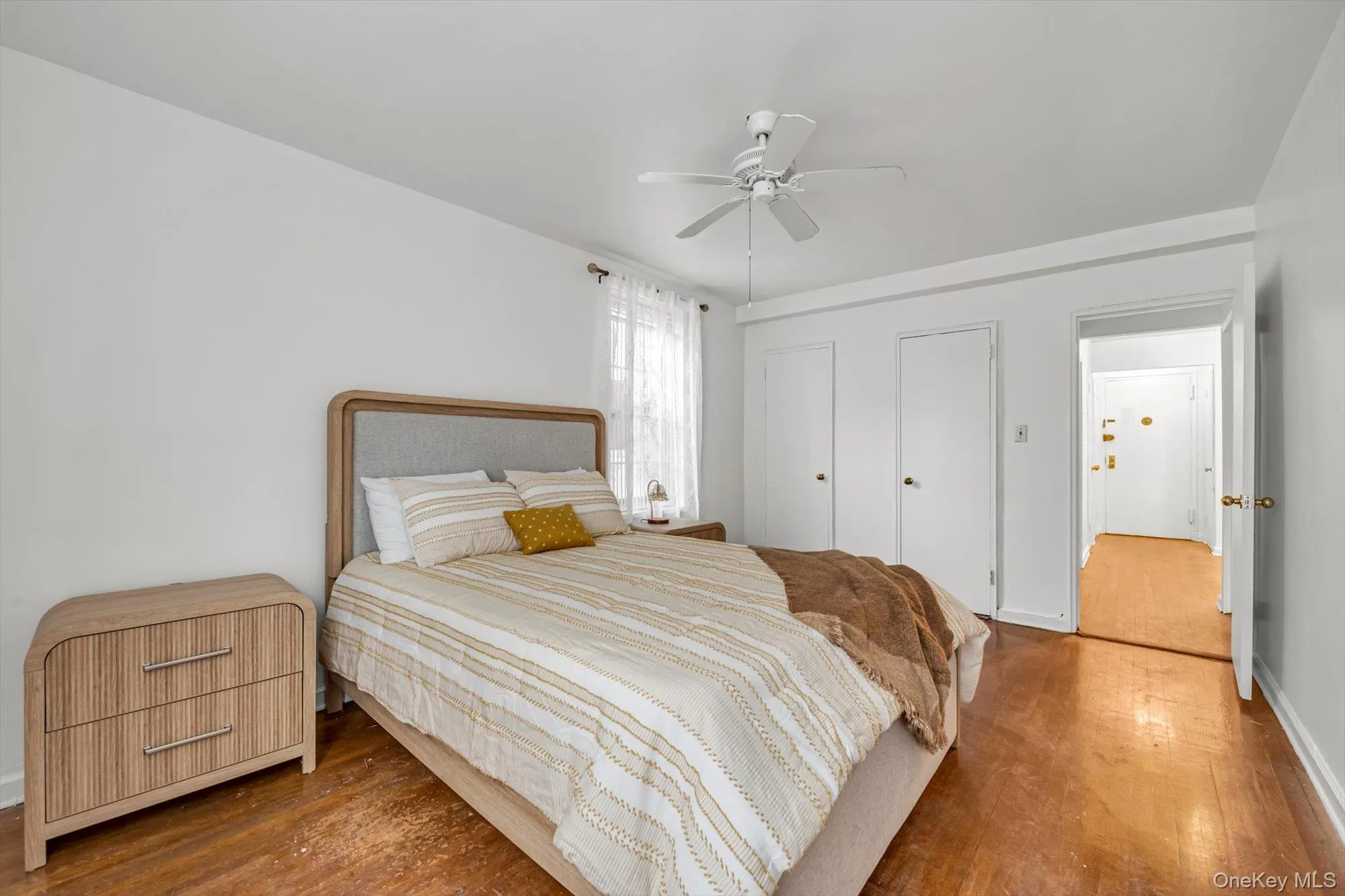 4225 80th Street, New York, NY, 1 Bedroom Bedrooms, 3 Rooms Rooms,1 BathroomBathrooms,Residential,For Rent,80th,0,1005841 4225 80th Street, New York, NY, 1 Bedroom Bedrooms, 3 Rooms Rooms,1 BathroomBathrooms,Residential,For Rent,80th,0,1005841