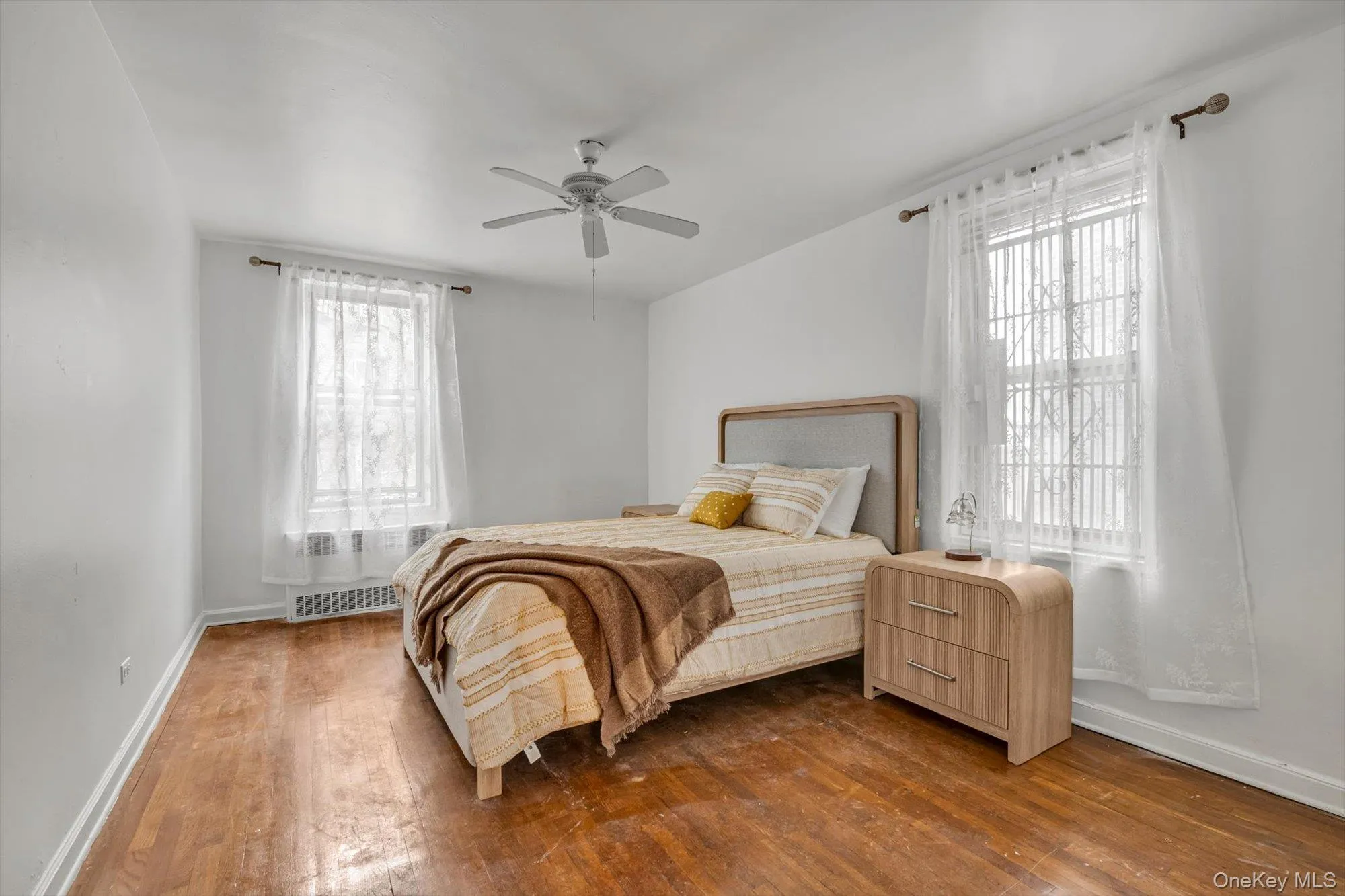 4225 80th Street, New York, NY, 1 Bedroom Bedrooms, 3 Rooms Rooms,1 BathroomBathrooms,Residential,For Rent,80th,0,1005841 4225 80th Street, New York, NY, 1 Bedroom Bedrooms, 3 Rooms Rooms,1 BathroomBathrooms,Residential,For Rent,80th,0,1005841