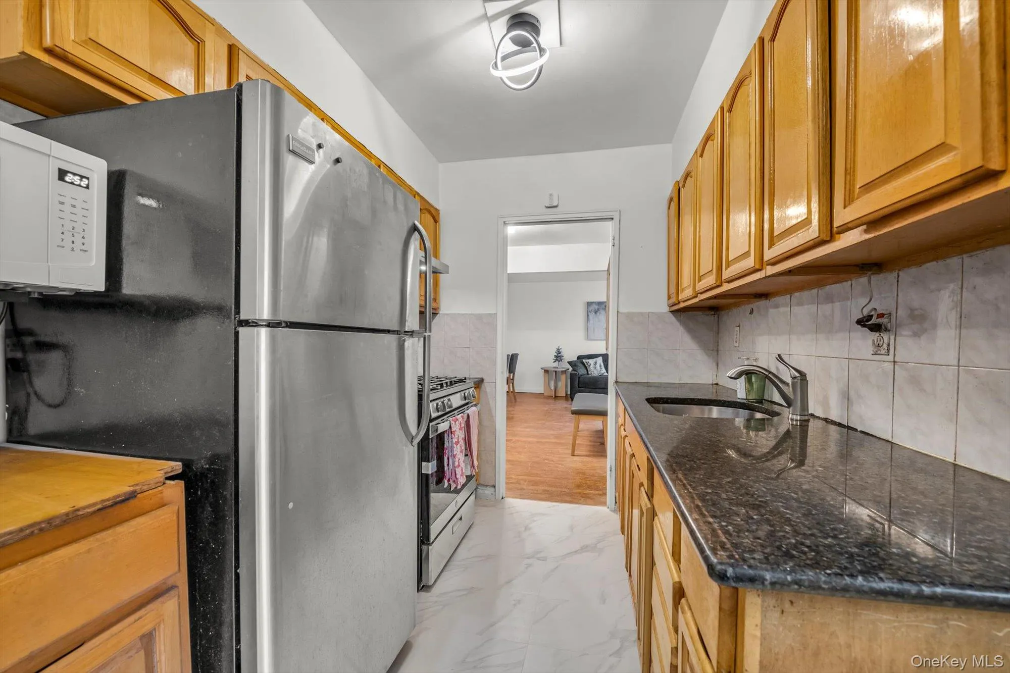 4225 80th Street, New York, NY, 1 Bedroom Bedrooms, 3 Rooms Rooms,1 BathroomBathrooms,Residential,For Rent,80th,0,1005841 4225 80th Street, New York, NY, 1 Bedroom Bedrooms, 3 Rooms Rooms,1 BathroomBathrooms,Residential,For Rent,80th,0,1005841