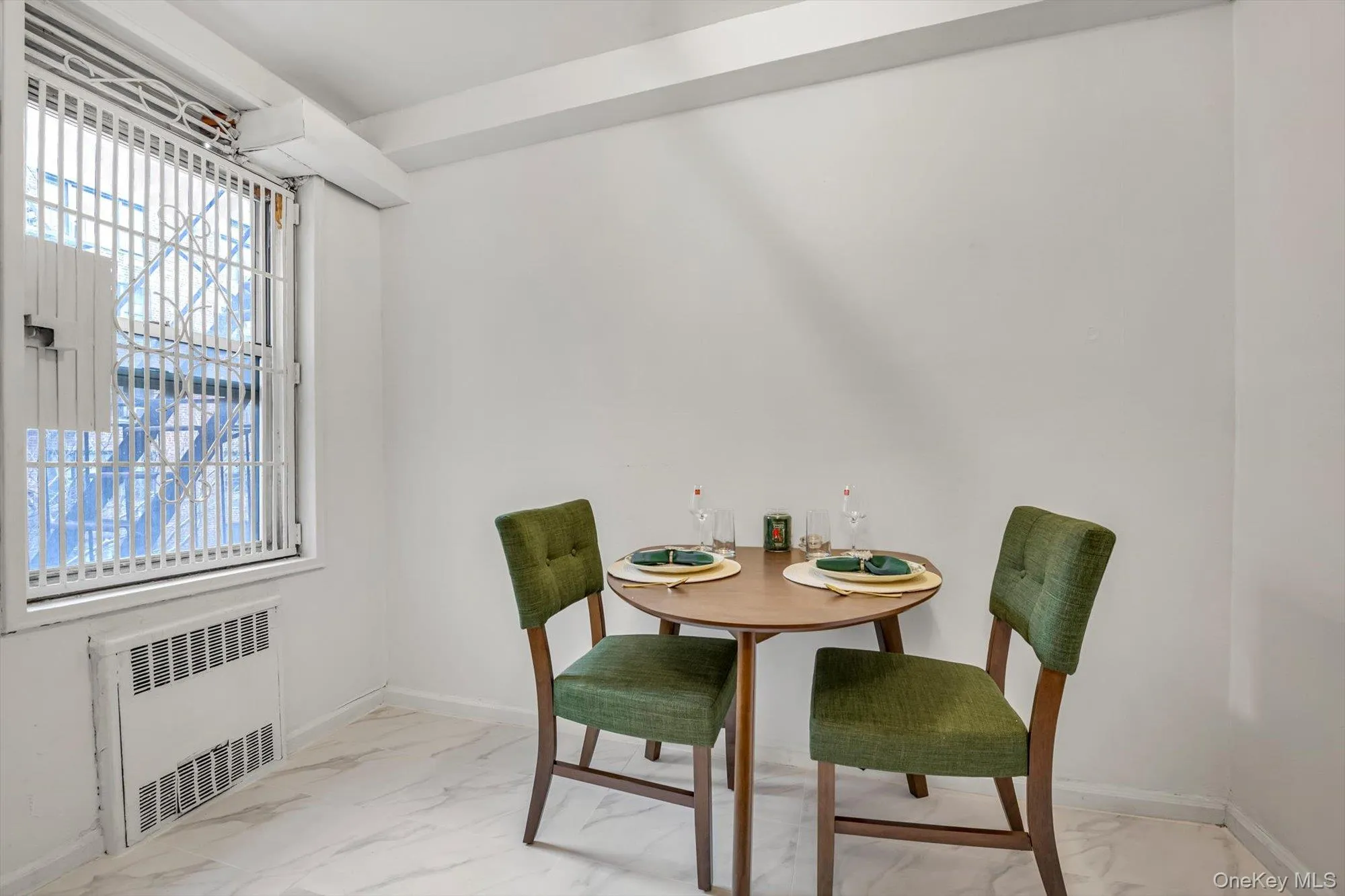 4225 80th Street, New York, NY, 1 Bedroom Bedrooms, 3 Rooms Rooms,1 BathroomBathrooms,Residential,For Rent,80th,0,1005841 4225 80th Street, New York, NY, 1 Bedroom Bedrooms, 3 Rooms Rooms,1 BathroomBathrooms,Residential,For Rent,80th,0,1005841