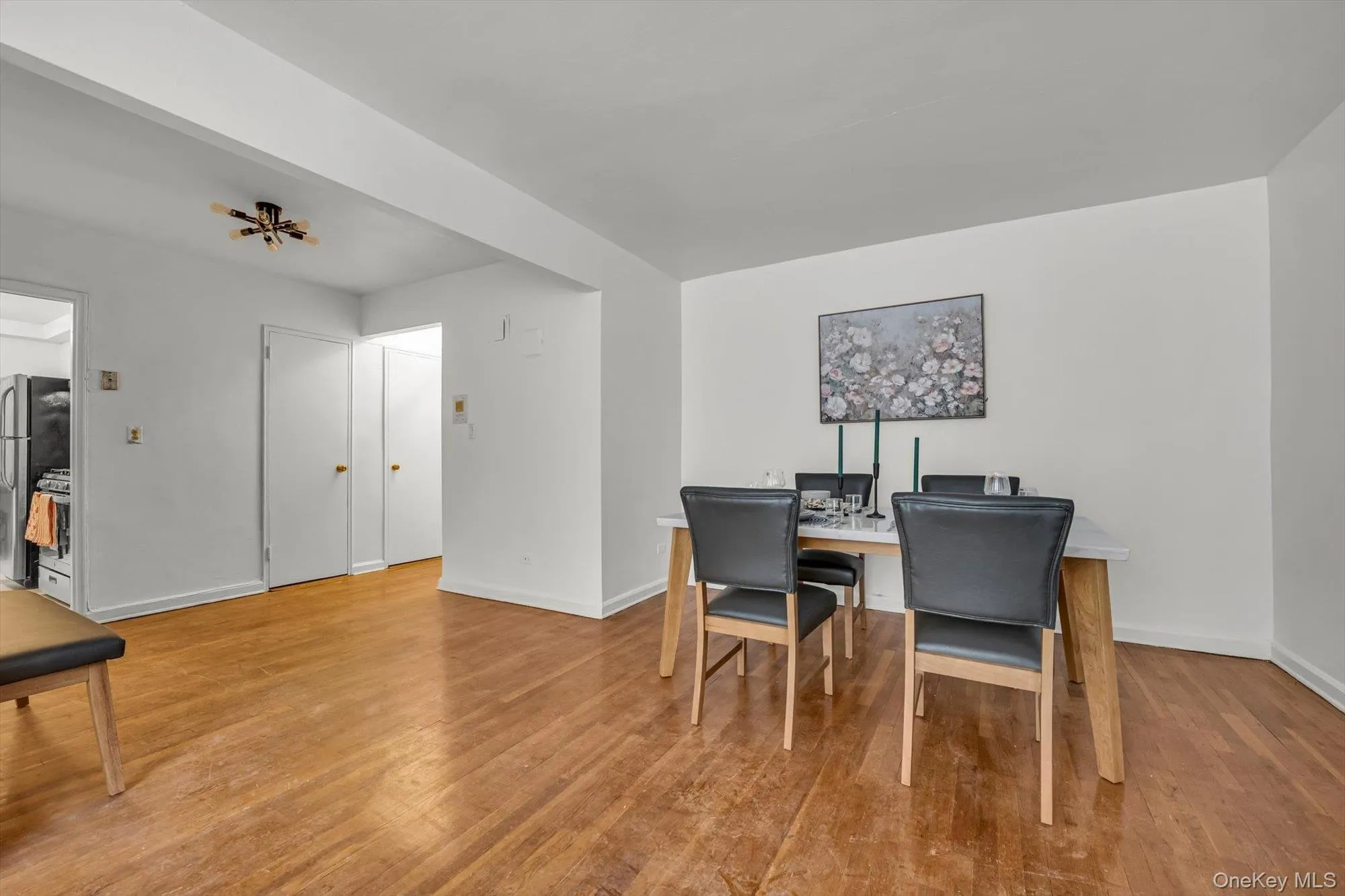 4225 80th Street, New York, NY, 1 Bedroom Bedrooms, 3 Rooms Rooms,1 BathroomBathrooms,Residential,For Rent,80th,0,1005841 4225 80th Street, New York, NY, 1 Bedroom Bedrooms, 3 Rooms Rooms,1 BathroomBathrooms,Residential,For Rent,80th,0,1005841