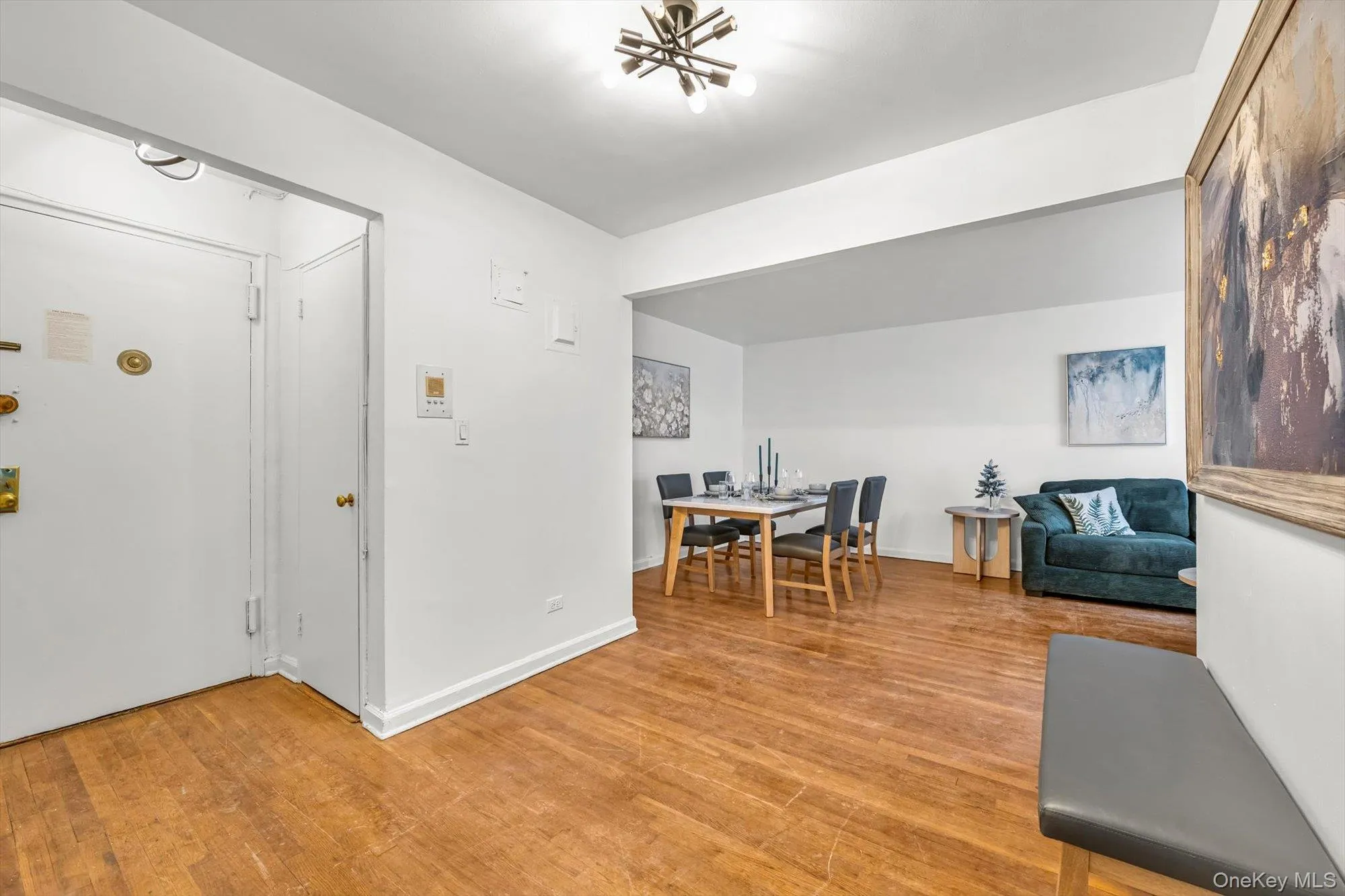 4225 80th Street, New York, NY, 1 Bedroom Bedrooms, 3 Rooms Rooms,1 BathroomBathrooms,Residential,For Rent,80th,0,1005841 4225 80th Street, New York, NY, 1 Bedroom Bedrooms, 3 Rooms Rooms,1 BathroomBathrooms,Residential,For Rent,80th,0,1005841