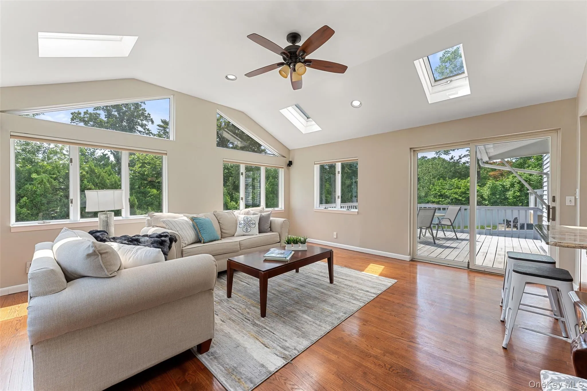 Incredibly family room with cathedral ceilings Incredibly family room with cathedral ceilings
