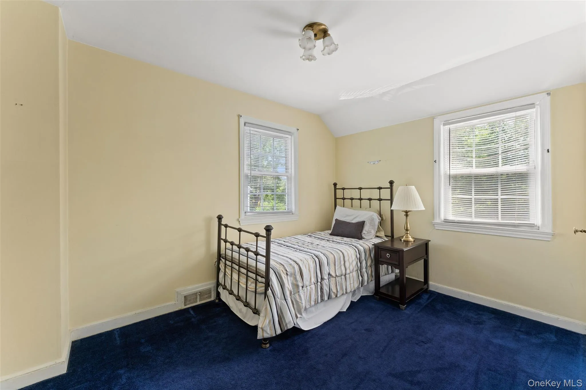 434 California Road, Eastchester, NY, 3 Bedrooms Bedrooms, 7 Rooms Rooms,2 BathroomsBathrooms,Residential,For Rent,California,0,KEY1005842 434 California Road, Eastchester, NY, 3 Bedrooms Bedrooms, 7 Rooms Rooms,2 BathroomsBathrooms,Residential,For Rent,California,0,KEY1005842