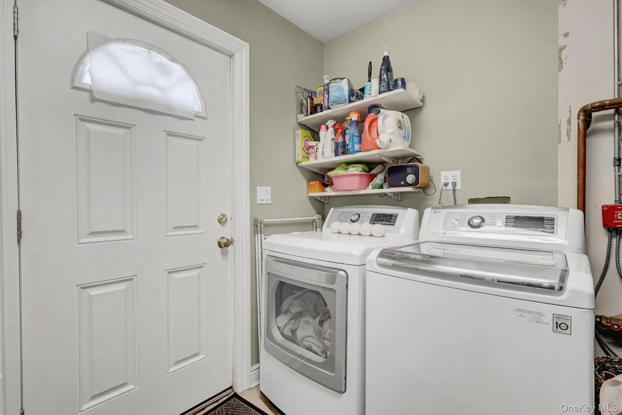 360 Westminster Road, Hempstead, NY, 3 Bedrooms Bedrooms, 6 Rooms Rooms,2 BathroomsBathrooms,Residential,For Rent,Westminster,0,1005845 360 Westminster Road, Hempstead, NY, 3 Bedrooms Bedrooms, 6 Rooms Rooms,2 BathroomsBathrooms,Residential,For Rent,Westminster,0,1005845