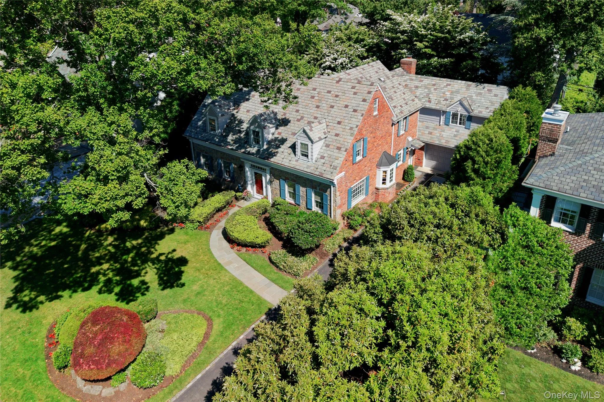 61 Mason Drive, North Hempstead, NY, 4 Bedrooms Bedrooms, 11 Rooms Rooms,3 BathroomsBathrooms,Residential,For Rent,Mason,0,1005851 61 Mason Drive, North Hempstead, NY, 4 Bedrooms Bedrooms, 11 Rooms Rooms,3 BathroomsBathrooms,Residential,For Rent,Mason,0,1005851