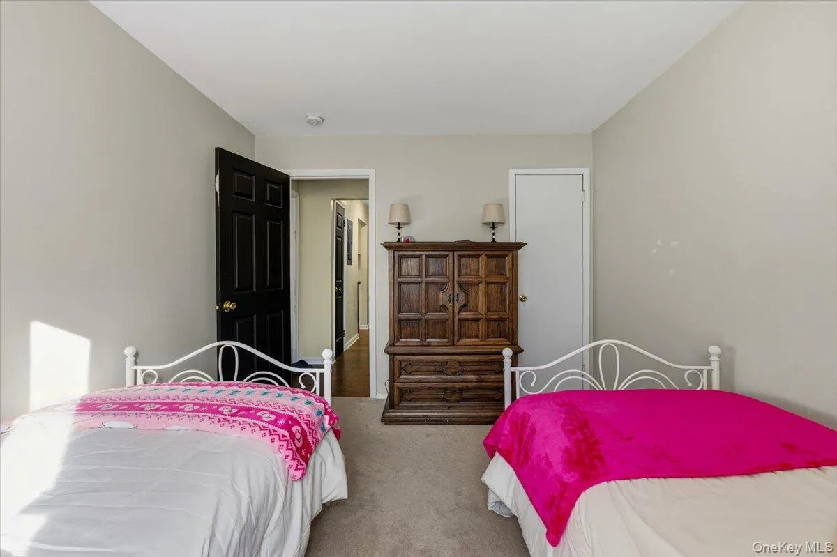 9 James Street, Peekskill, NY, 2 Bedrooms Bedrooms, 5 Rooms Rooms,1 BathroomBathrooms,Residential,For Rent,James,0,1005852 9 James Street, Peekskill, NY, 2 Bedrooms Bedrooms, 5 Rooms Rooms,1 BathroomBathrooms,Residential,For Rent,James,0,1005852