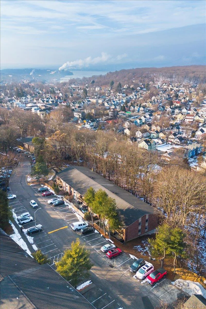 9 James Street, Peekskill, NY, 2 Bedrooms Bedrooms, 5 Rooms Rooms,1 BathroomBathrooms,Residential,For Rent,James,0,1005852 9 James Street, Peekskill, NY, 2 Bedrooms Bedrooms, 5 Rooms Rooms,1 BathroomBathrooms,Residential,For Rent,James,0,1005852