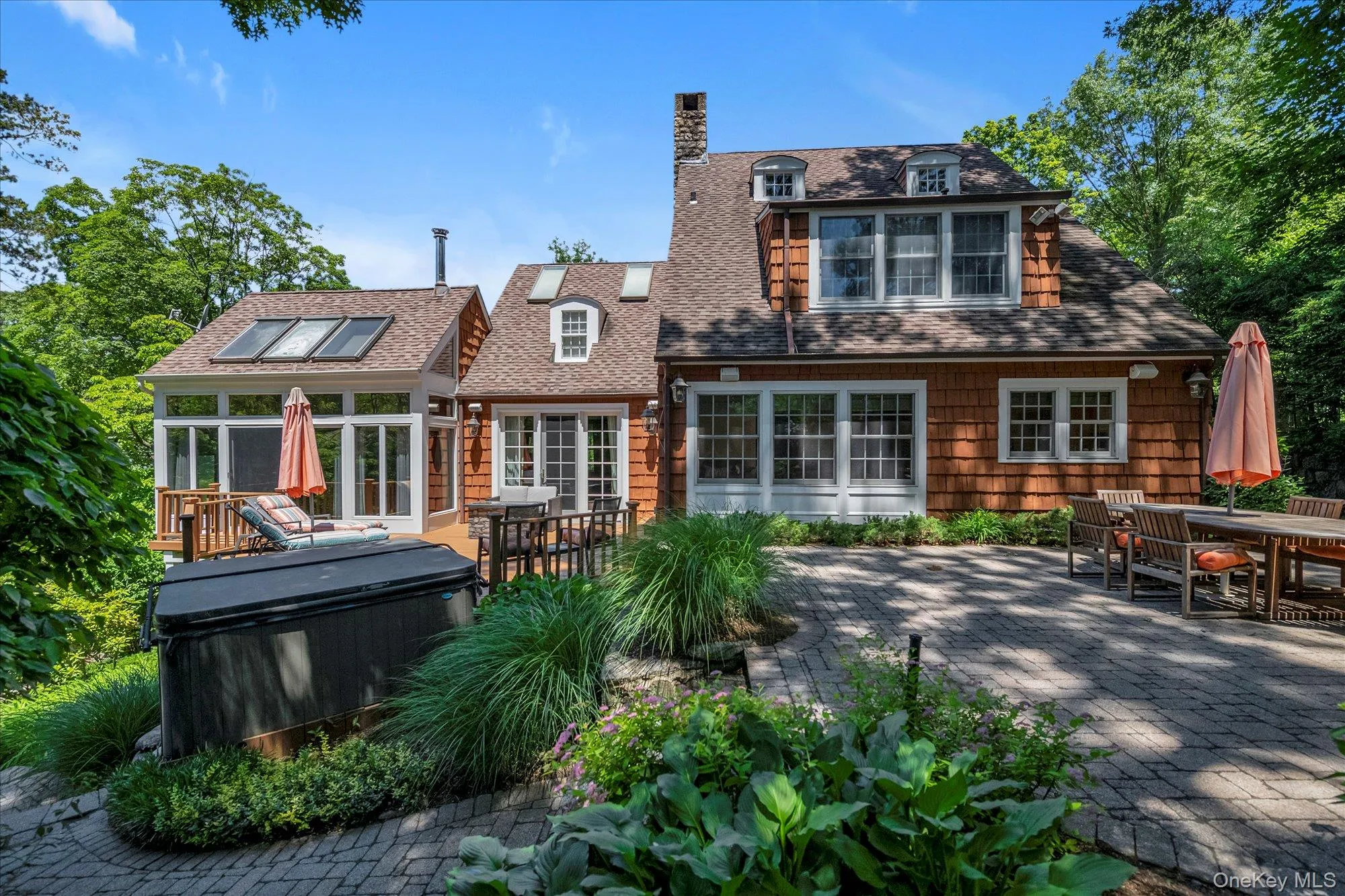 74 Litchfield Road, North Hempstead, NY, 5 Bedrooms Bedrooms, 9 Rooms Rooms,3 BathroomsBathrooms,Residential,For Rent,Litchfield,0,1005857 74 Litchfield Road, North Hempstead, NY, 5 Bedrooms Bedrooms, 9 Rooms Rooms,3 BathroomsBathrooms,Residential,For Rent,Litchfield,0,1005857