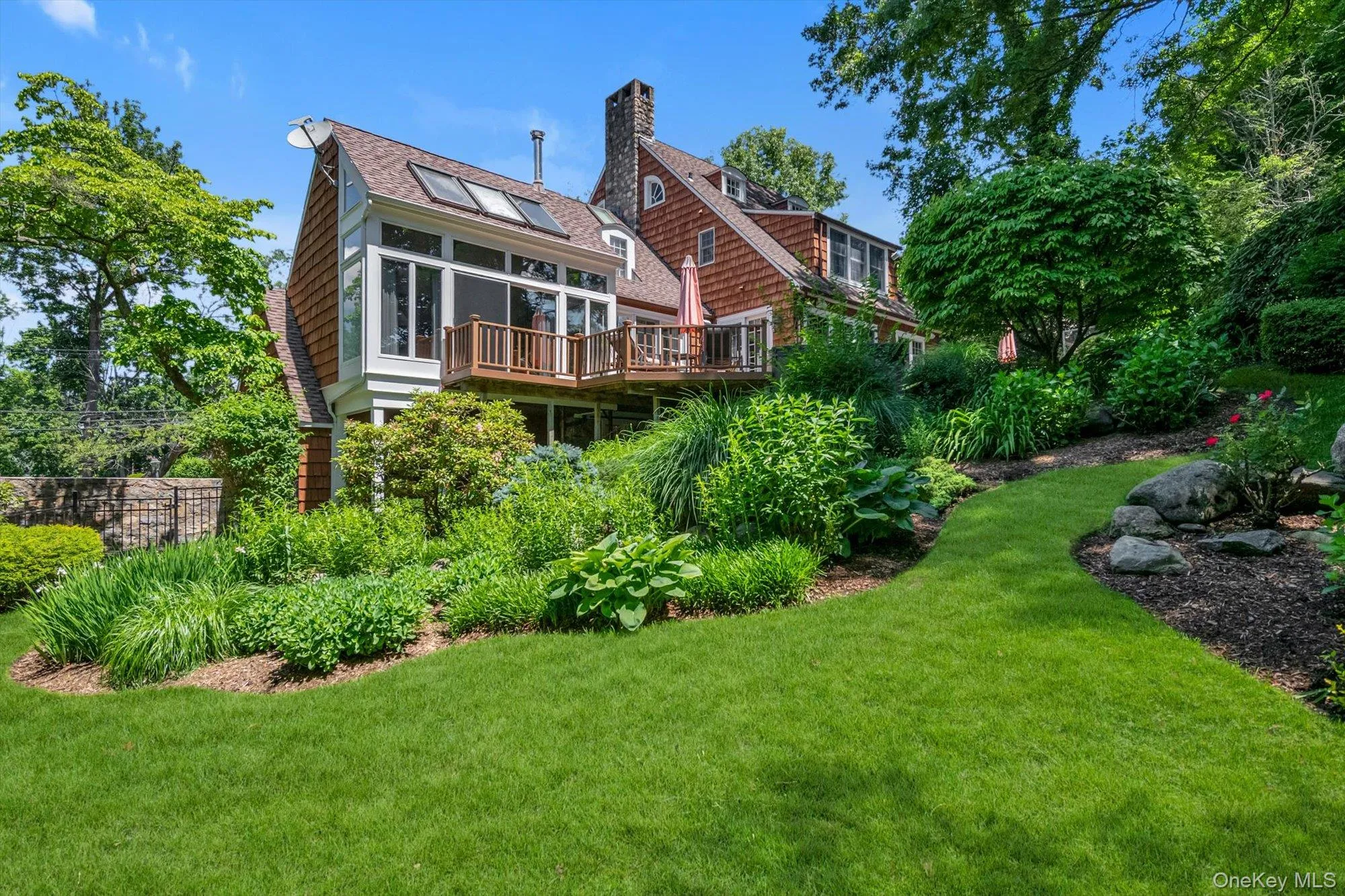 74 Litchfield Road, North Hempstead, NY, 5 Bedrooms Bedrooms, 9 Rooms Rooms,3 BathroomsBathrooms,Residential,For Rent,Litchfield,0,1005857 74 Litchfield Road, North Hempstead, NY, 5 Bedrooms Bedrooms, 9 Rooms Rooms,3 BathroomsBathrooms,Residential,For Rent,Litchfield,0,1005857