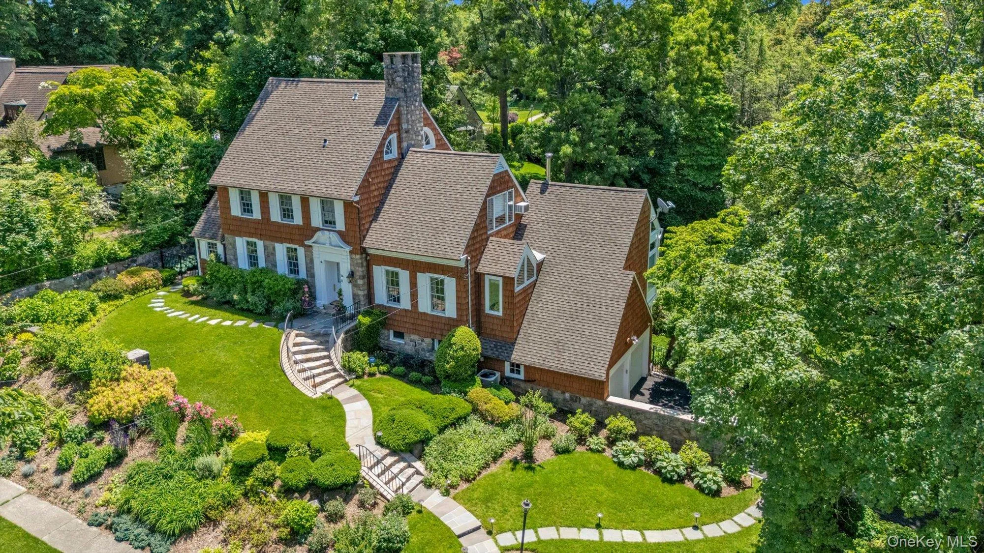 74 Litchfield Road, North Hempstead, NY, 5 Bedrooms Bedrooms, 9 Rooms Rooms,3 BathroomsBathrooms,Residential,For Rent,Litchfield,0,1005857 74 Litchfield Road, North Hempstead, NY, 5 Bedrooms Bedrooms, 9 Rooms Rooms,3 BathroomsBathrooms,Residential,For Rent,Litchfield,0,1005857