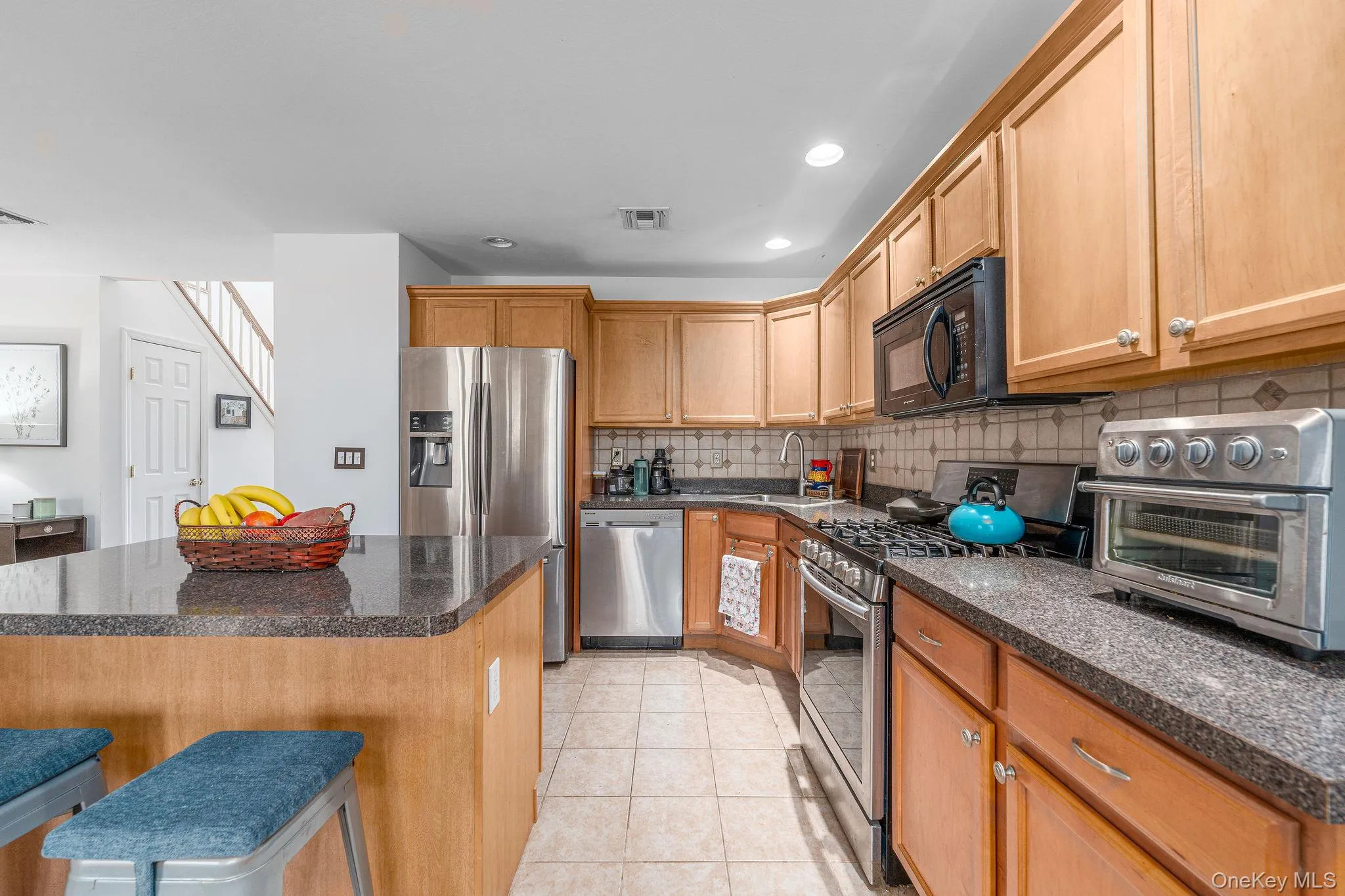 2204 Cedar Path, Riverhead, NY, 2 Bedrooms Bedrooms, 5 Rooms Rooms,2 BathroomsBathrooms,Residential,For Rent,Cedar,0,1005860 2204 Cedar Path, Riverhead, NY, 2 Bedrooms Bedrooms, 5 Rooms Rooms,2 BathroomsBathrooms,Residential,For Rent,Cedar,0,1005860