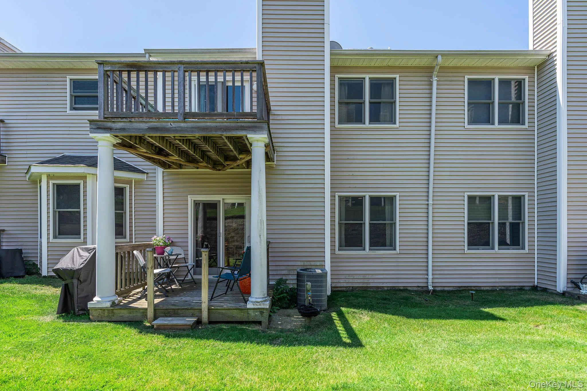 2204 Cedar Path, Riverhead, NY, 2 Bedrooms Bedrooms, 5 Rooms Rooms,2 BathroomsBathrooms,Residential,For Rent,Cedar,0,1005860 2204 Cedar Path, Riverhead, NY, 2 Bedrooms Bedrooms, 5 Rooms Rooms,2 BathroomsBathrooms,Residential,For Rent,Cedar,0,1005860