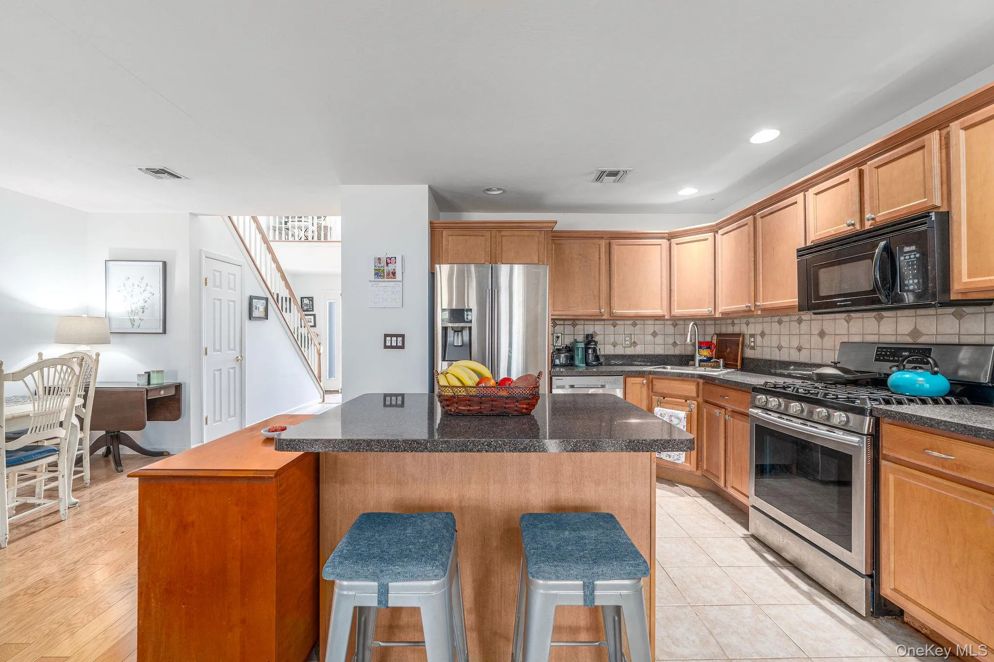 2204 Cedar Path, Riverhead, NY, 2 Bedrooms Bedrooms, 5 Rooms Rooms,2 BathroomsBathrooms,Residential,For Rent,Cedar,0,1005860 2204 Cedar Path, Riverhead, NY, 2 Bedrooms Bedrooms, 5 Rooms Rooms,2 BathroomsBathrooms,Residential,For Rent,Cedar,0,1005860