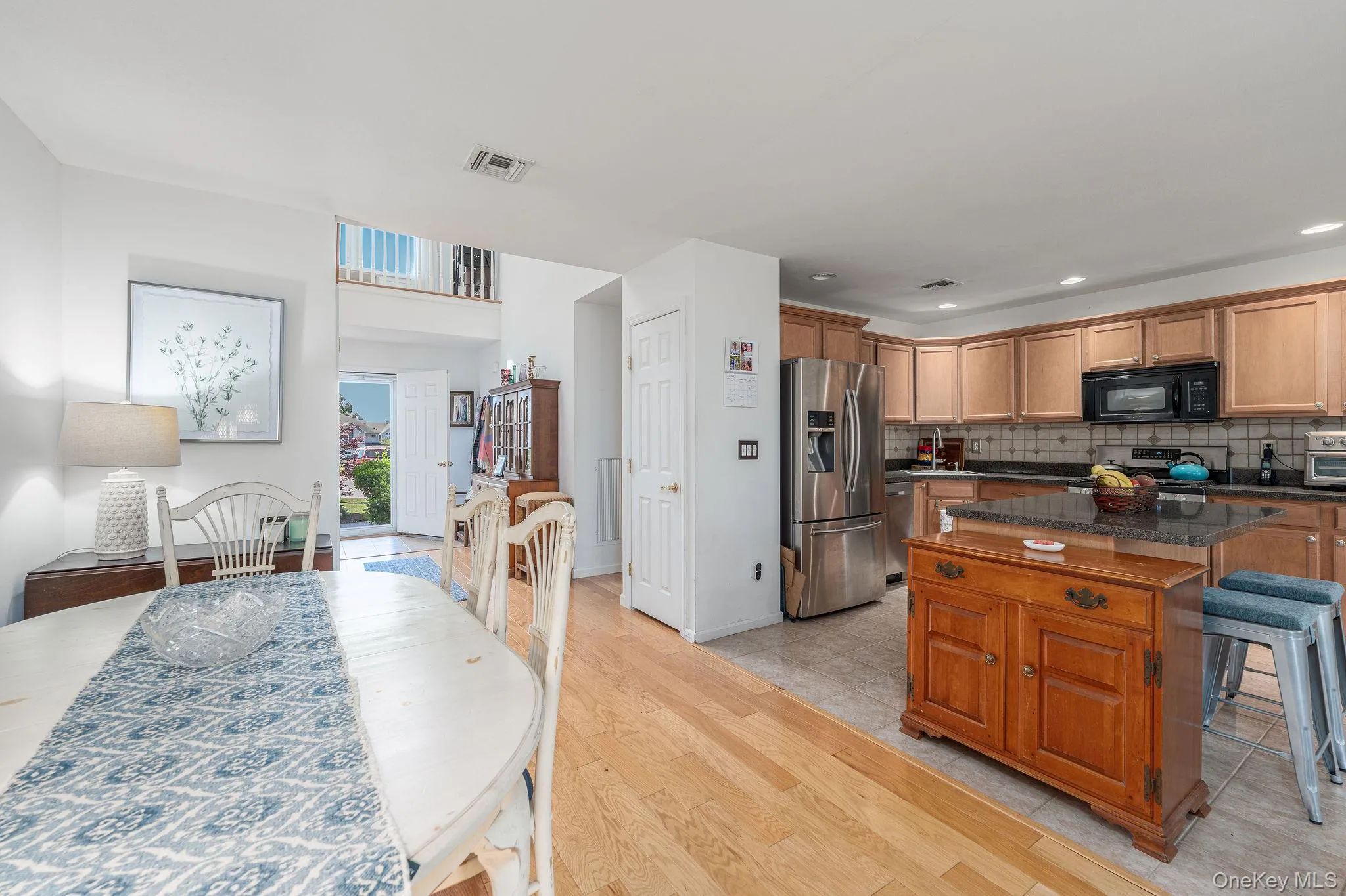 2204 Cedar Path, Riverhead, NY, 2 Bedrooms Bedrooms, 5 Rooms Rooms,2 BathroomsBathrooms,Residential,For Rent,Cedar,0,1005860 2204 Cedar Path, Riverhead, NY, 2 Bedrooms Bedrooms, 5 Rooms Rooms,2 BathroomsBathrooms,Residential,For Rent,Cedar,0,1005860