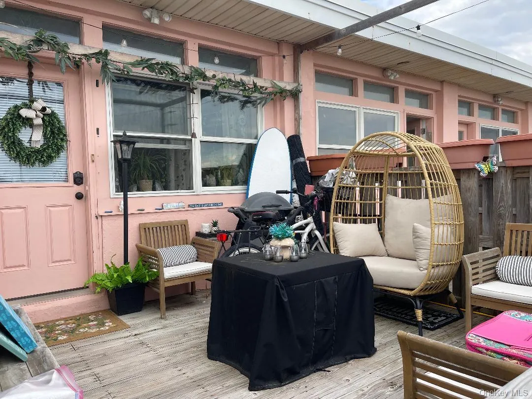 1113 Oceanfront Avenue, Long Beach, NY, 1 Bedroom Bedrooms, 2 Rooms Rooms,1 BathroomBathrooms,Residential Lease,For Rent,Oceanfront,0,1005863 1113 Oceanfront Avenue, Long Beach, NY, 1 Bedroom Bedrooms, 2 Rooms Rooms,1 BathroomBathrooms,Residential Lease,For Rent,Oceanfront,0,1005863